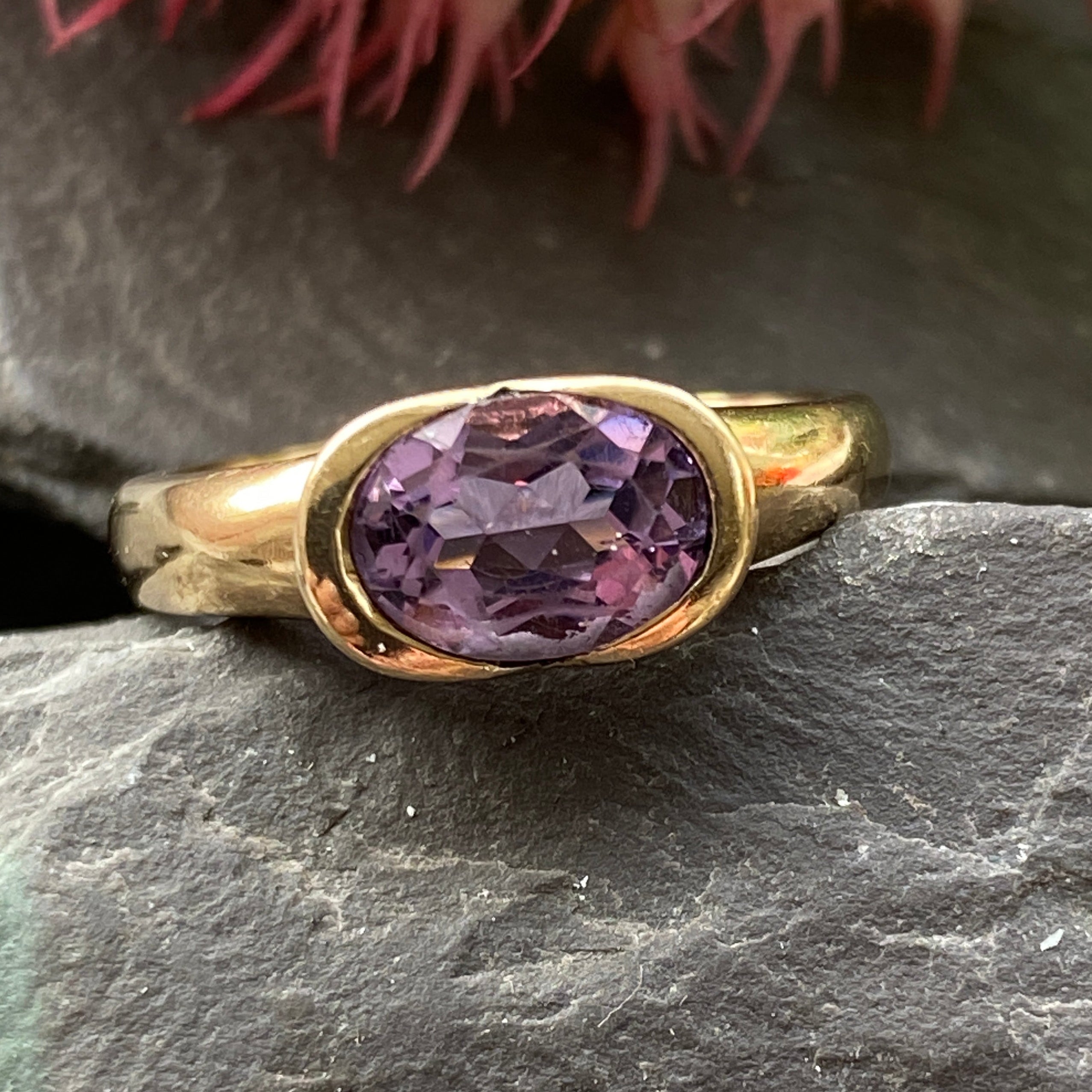 9ct Amethyst Ring- Size L 1/2 or 6 US.