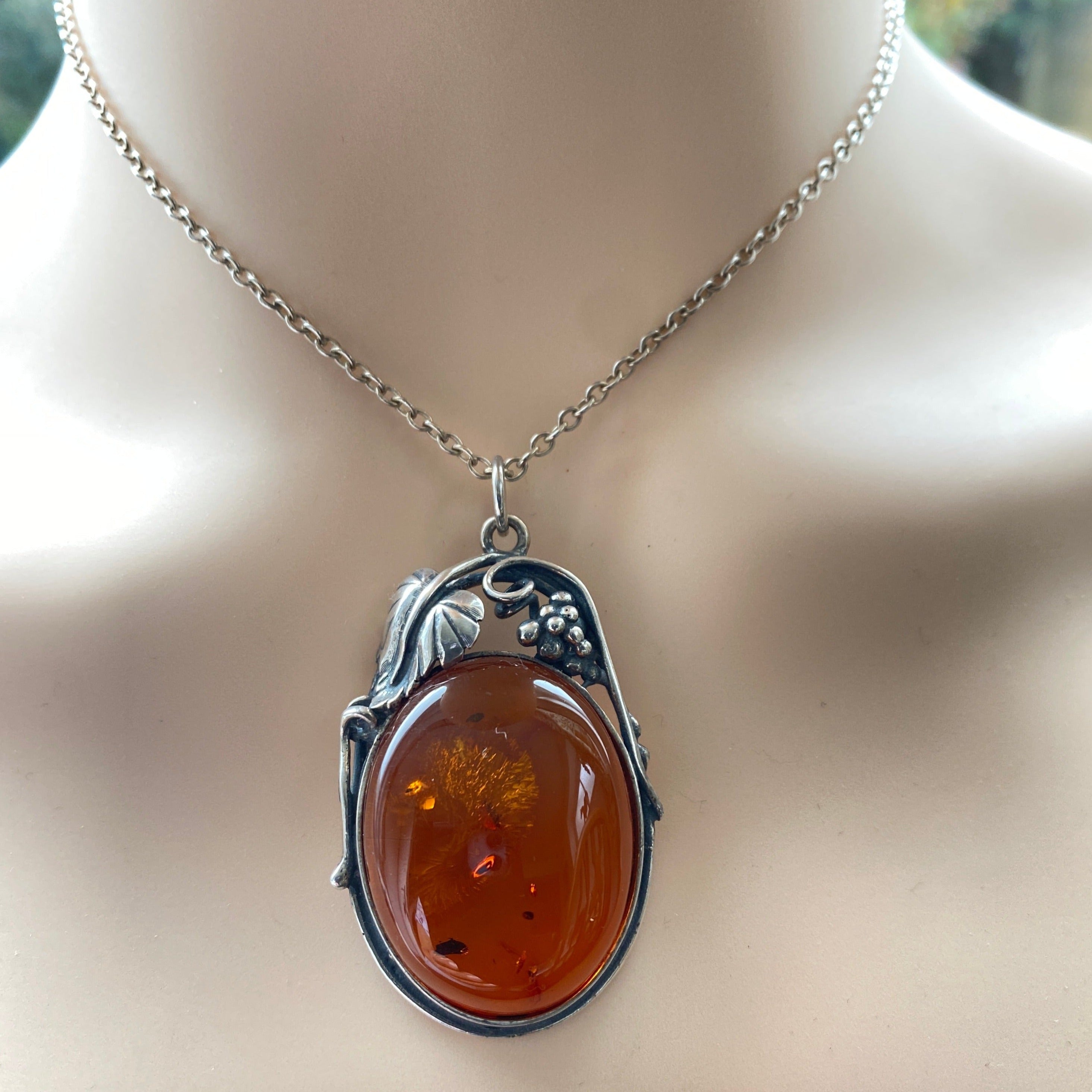 Sterling Silver Ornate Amber Pendant & Chain.
