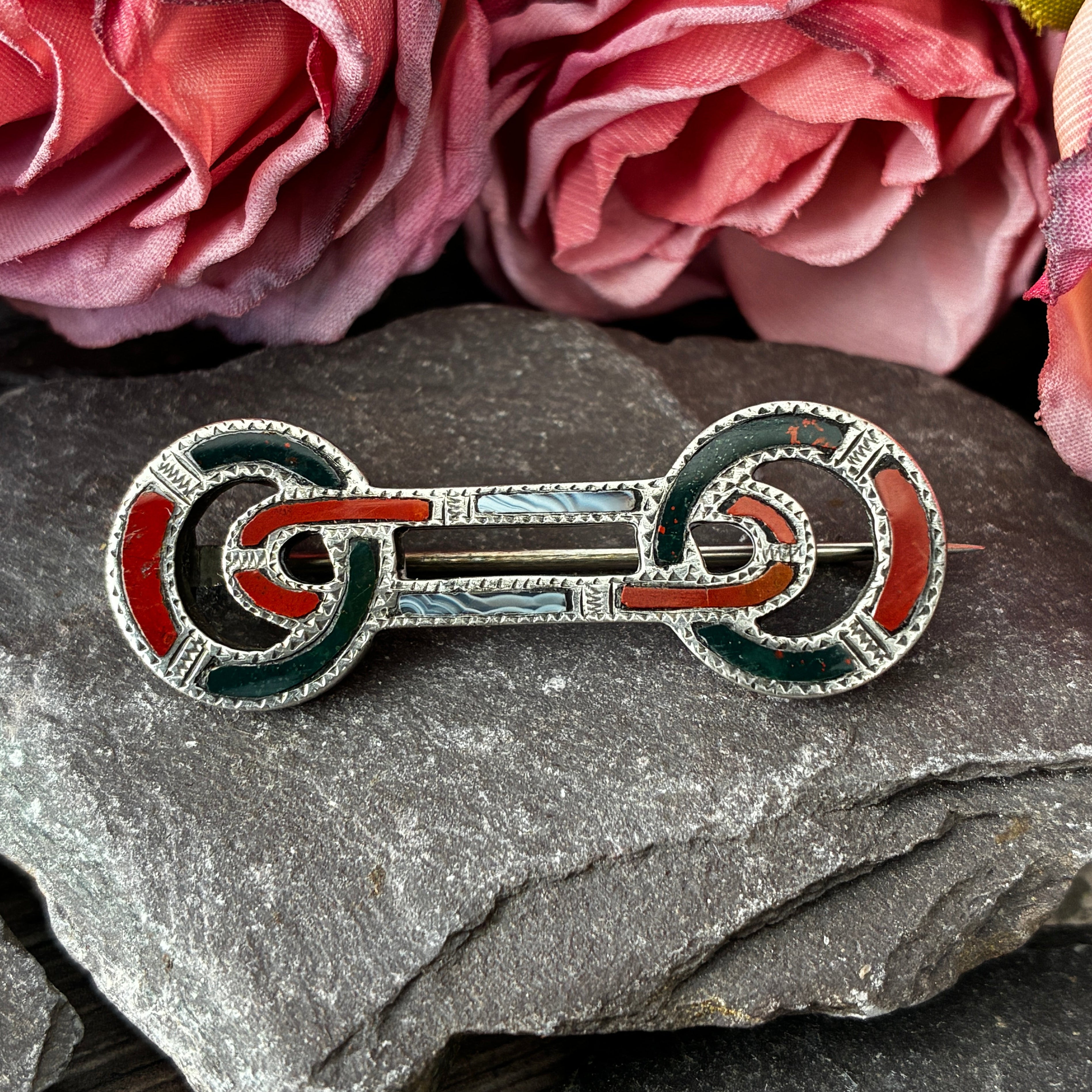 Scottish silver and agate eternal link brooch.
