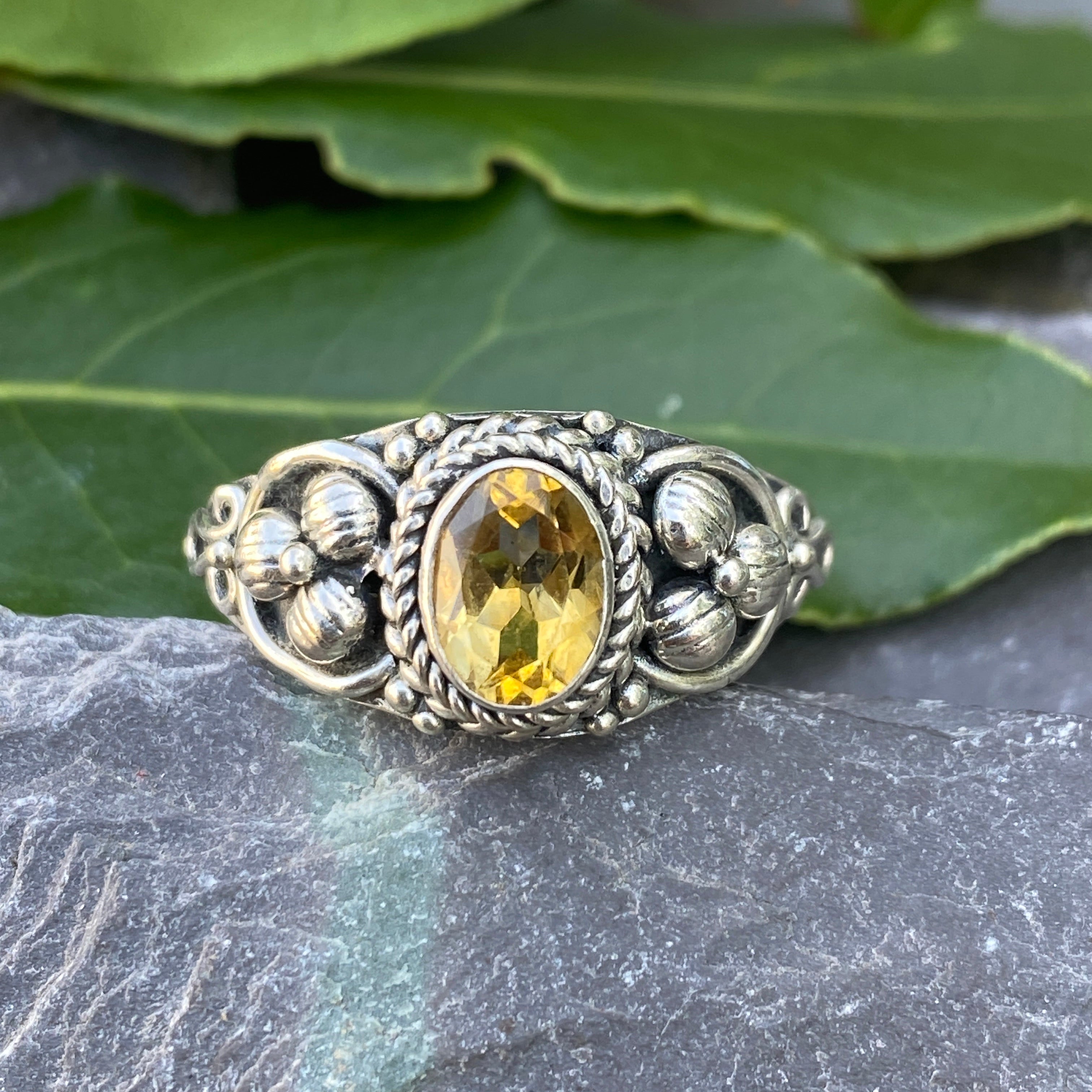 Vintage Suarti Silver & Citrine Ring Size T 1/2 or 10 US.