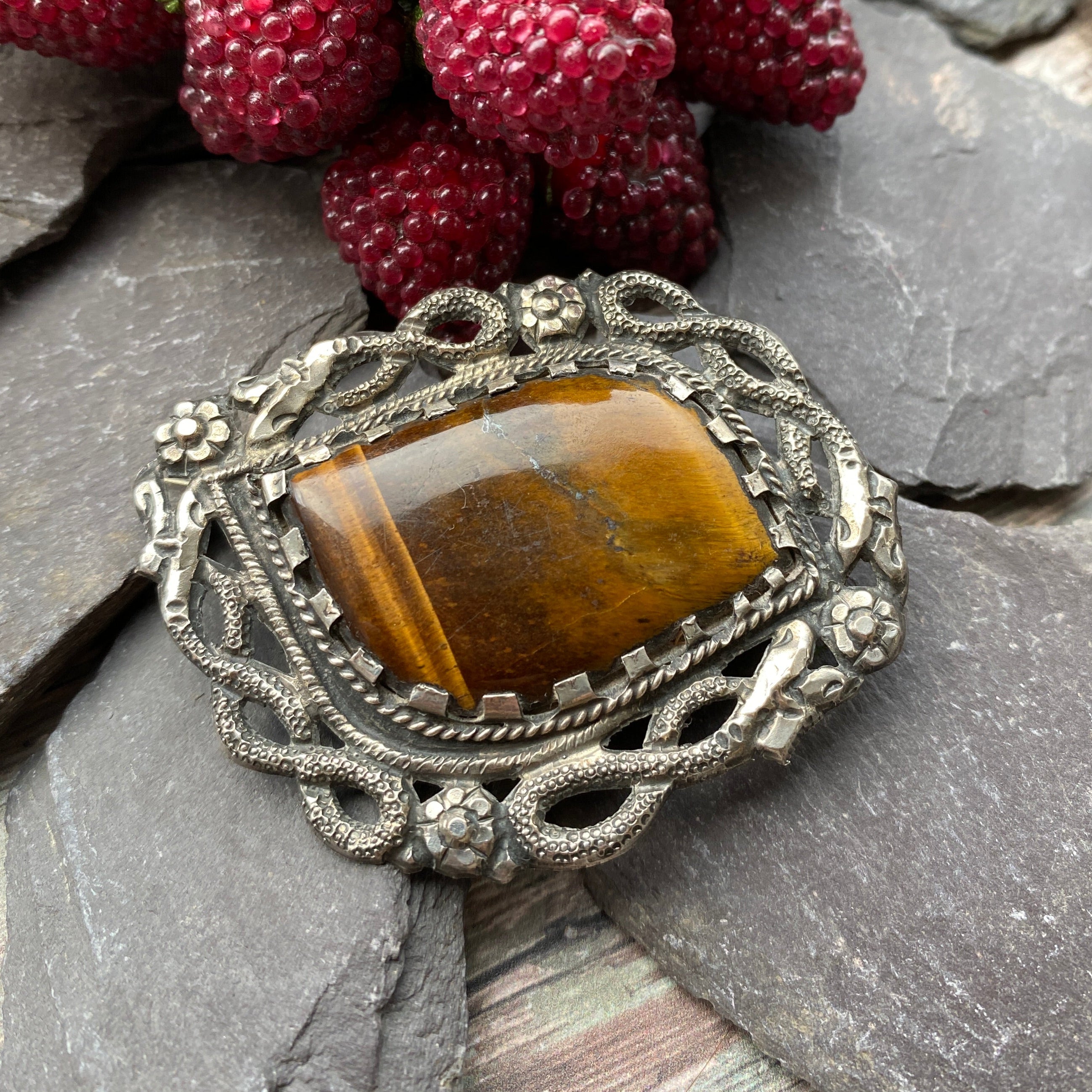 Antique Victorian Tigers Eye Snake Brooch.