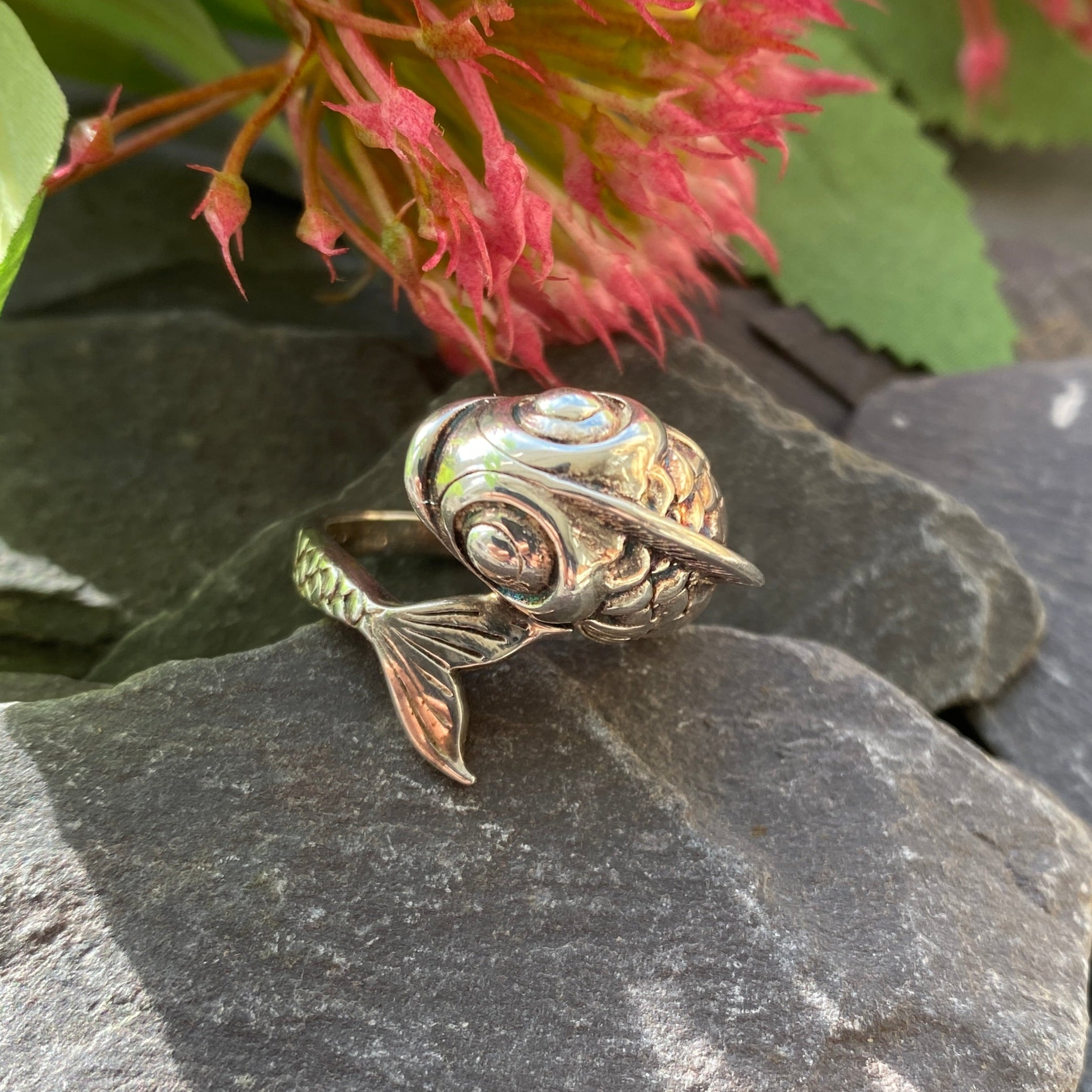 Vintage Silver Fish Ring Size P or 7 3/4 US.