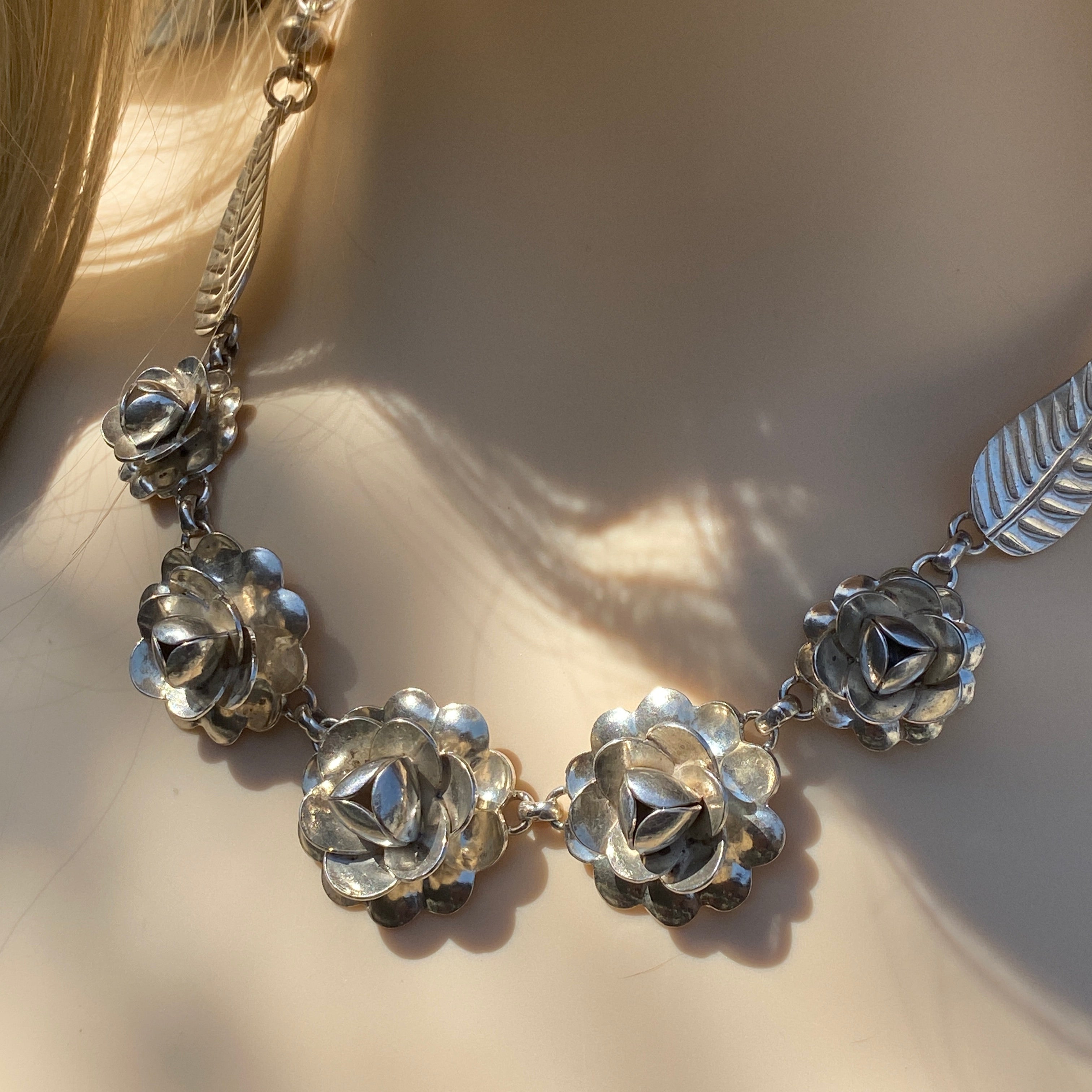 Vintage Silver Rose Necklace Heavy Quality.