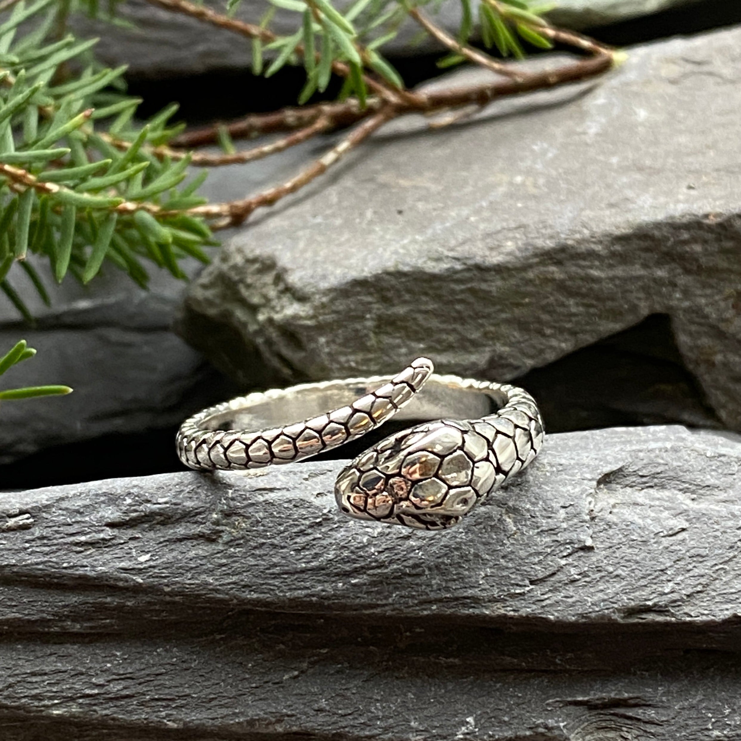 Silver Snake Serpent Ring Size S 1/2 or 9 1/2 US.