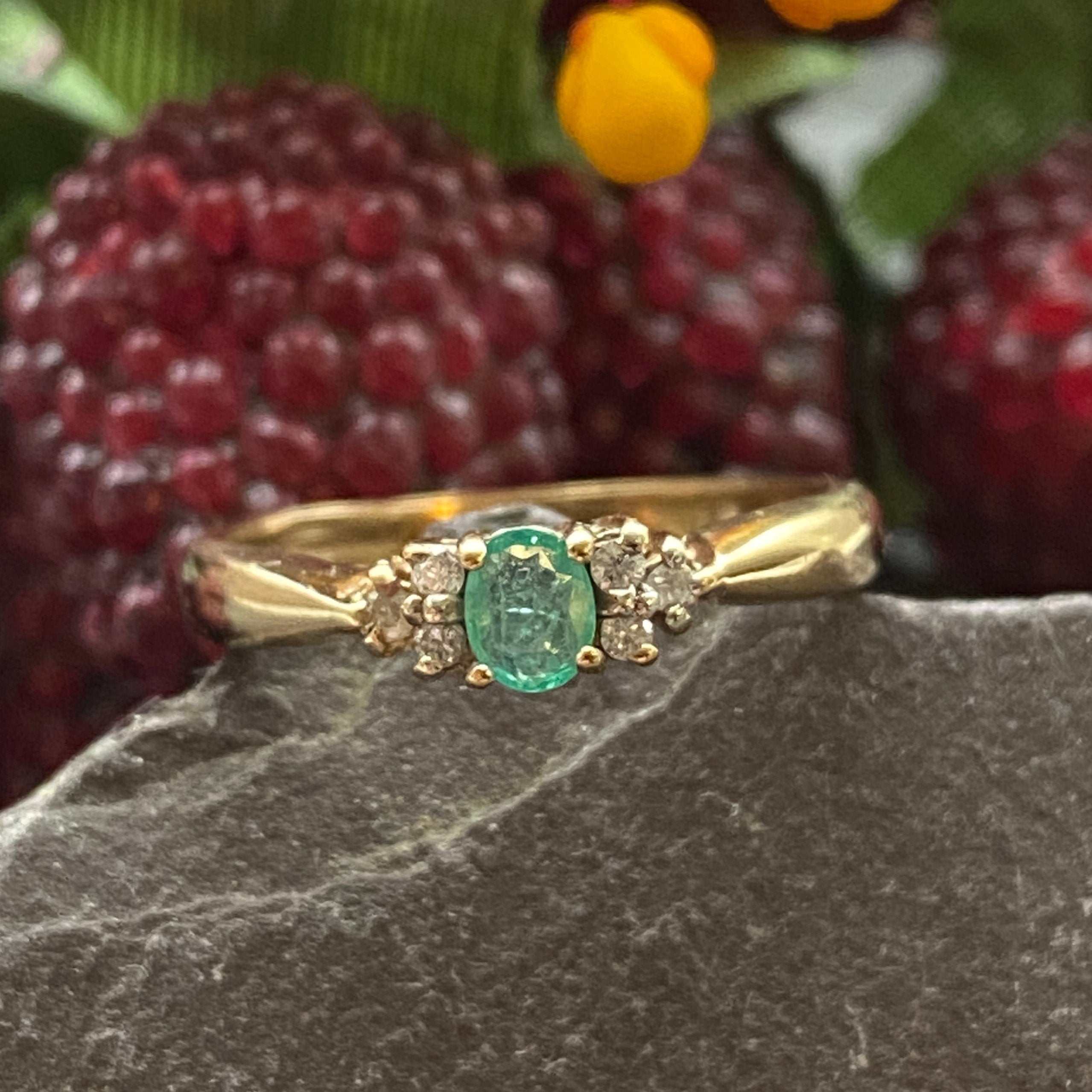 9ct Emerald & Diamond Engagement Ring Size M or 6 1/4 US.