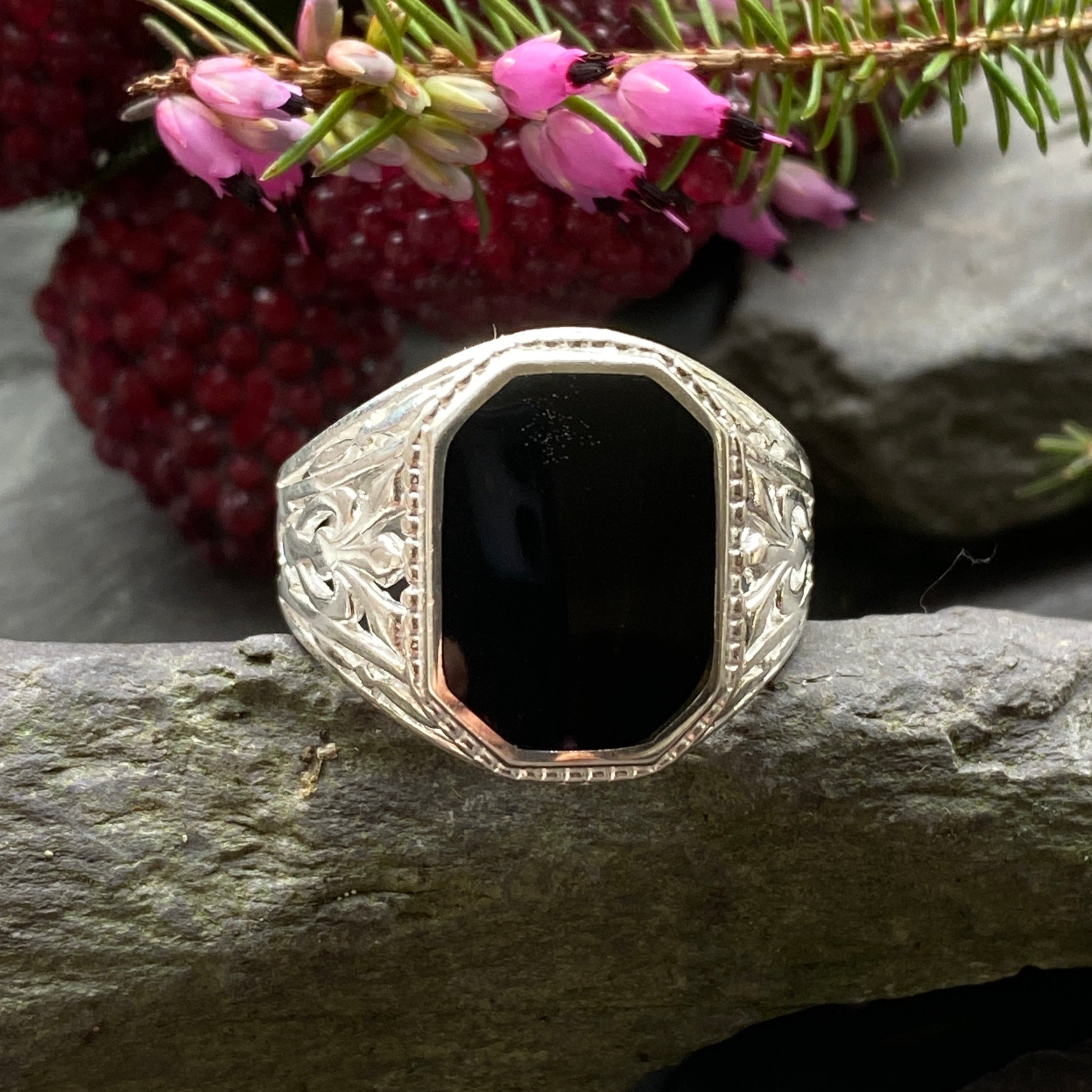 Silver & Onyx Signet Ring Gents/Masc Size U 1/2 or 10 1/2 US.