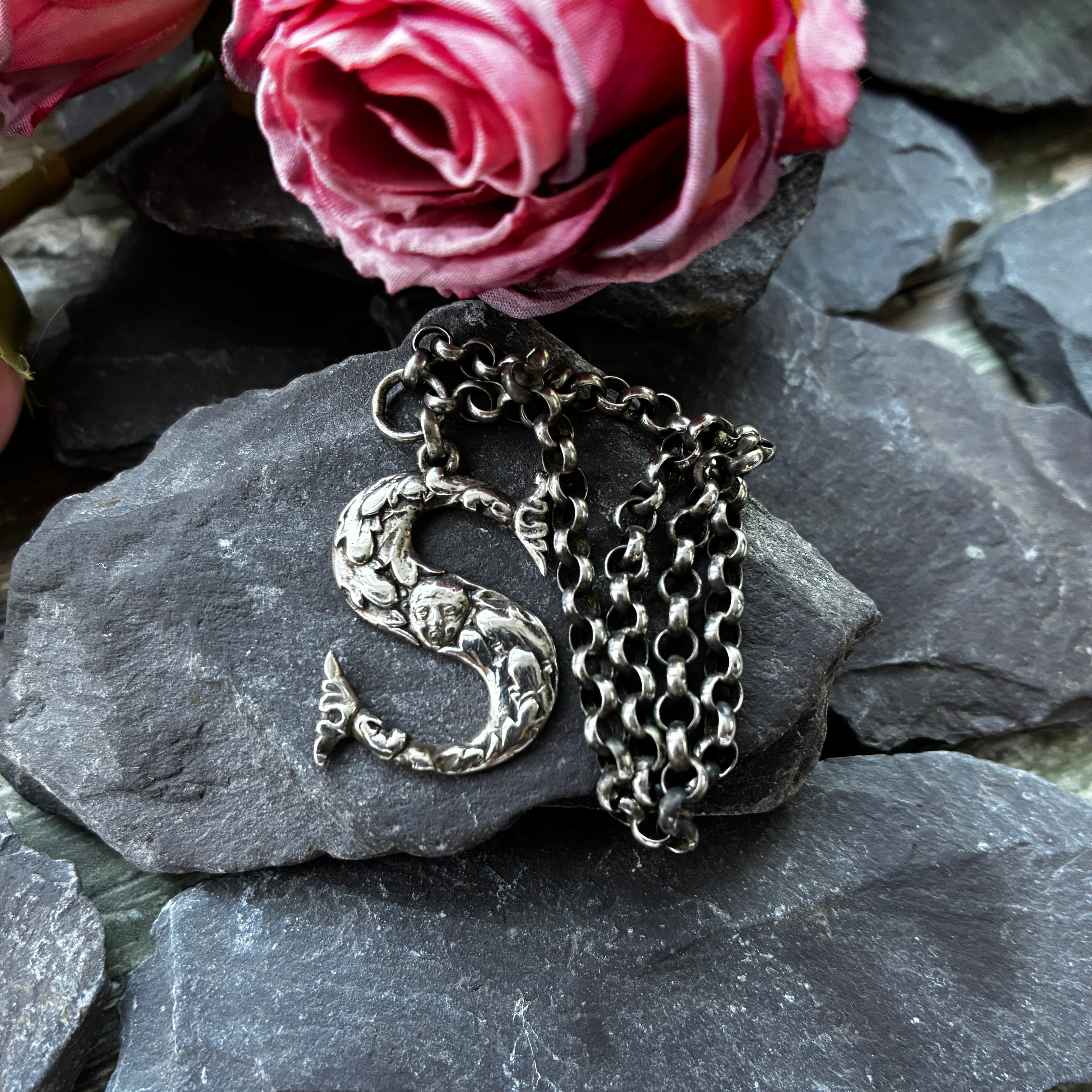 Wiliam IV sterling silver Sherry decanter label. letter 'S'. 