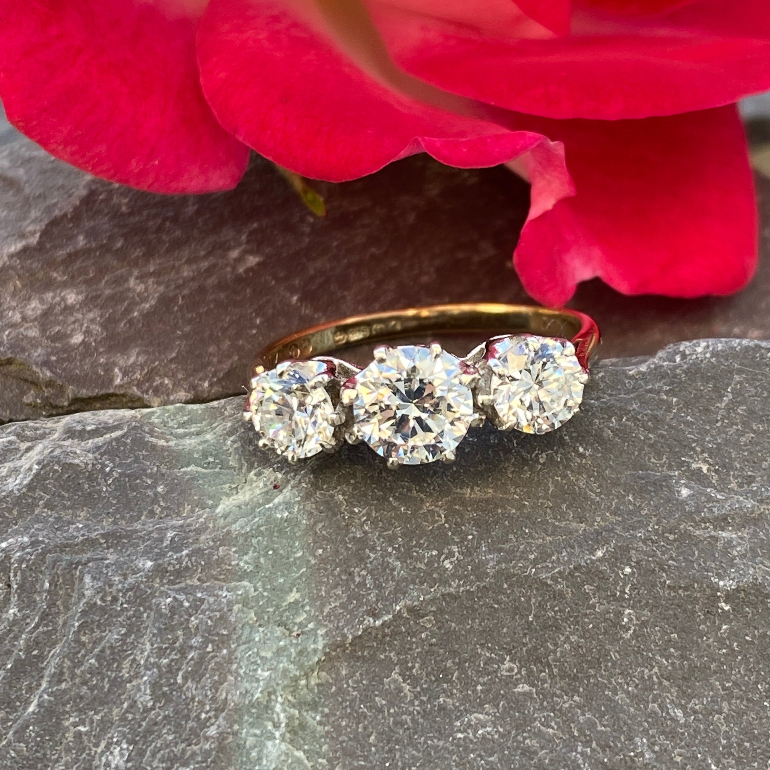 Vintage 9ct Engagement Ring Set With Ethical Gem Stones Size N or 6 3/4 US.