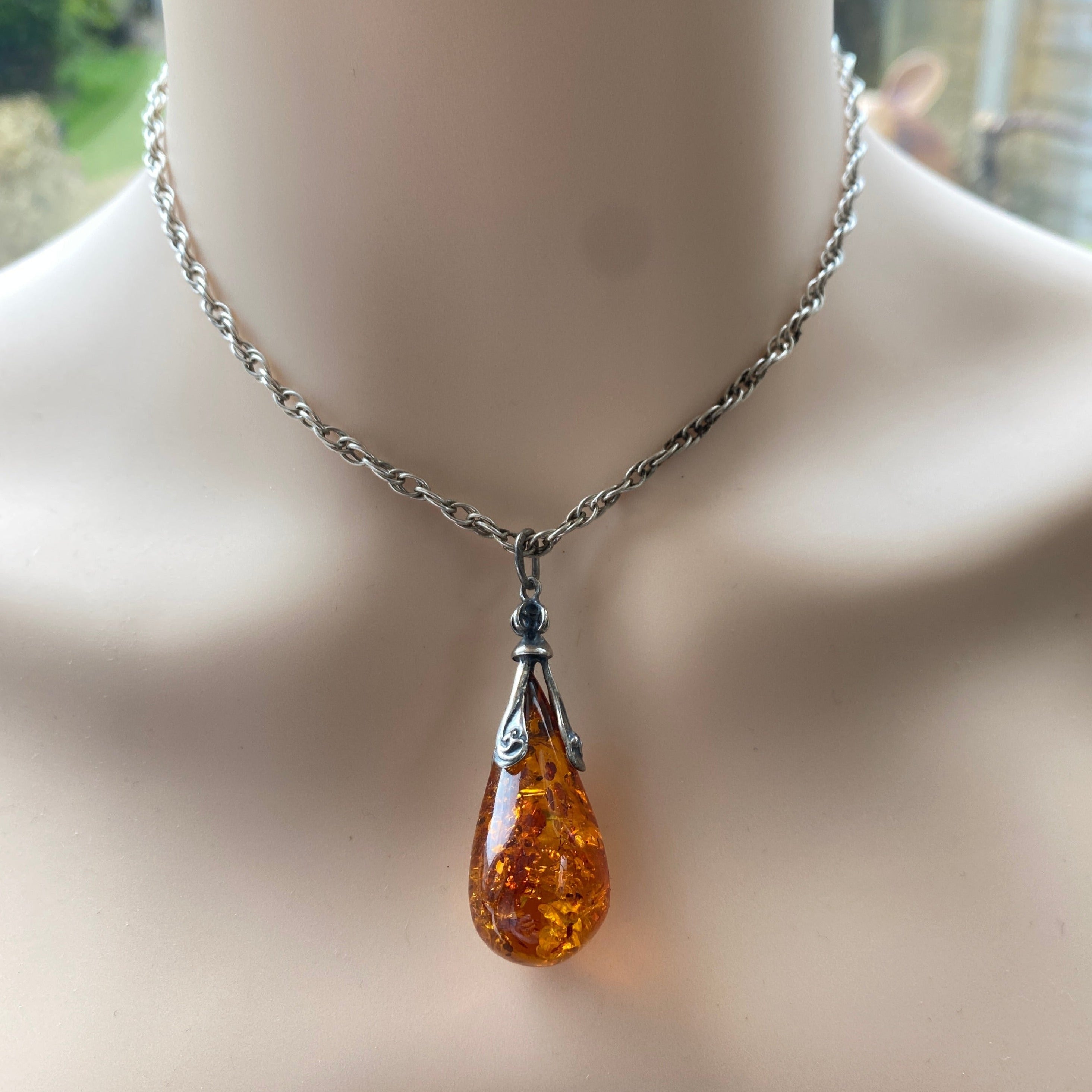 Sterling Silver Amber Drop Necklace.