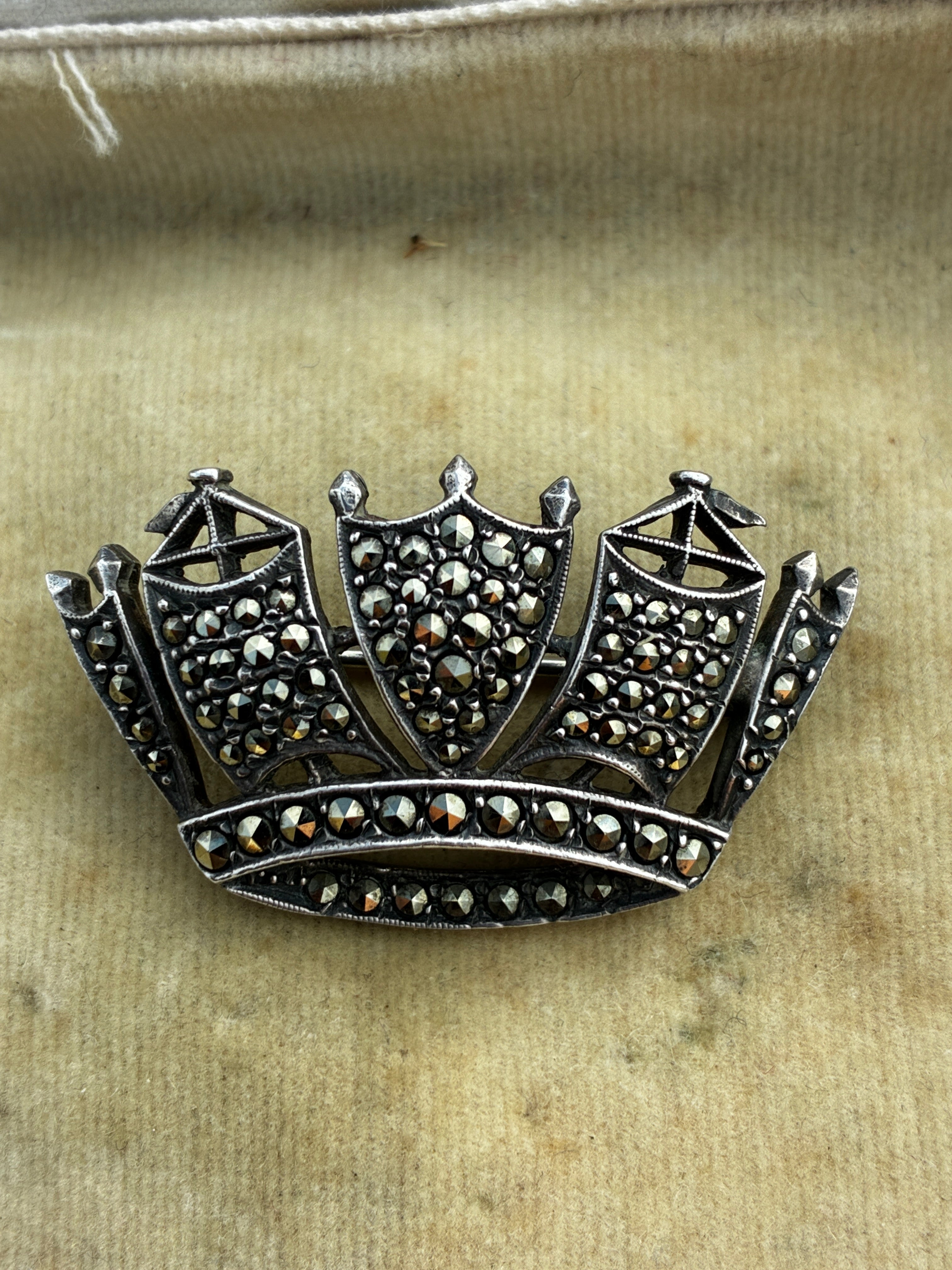 Vintage Silver & Marcasite Naval Crown Brooch.