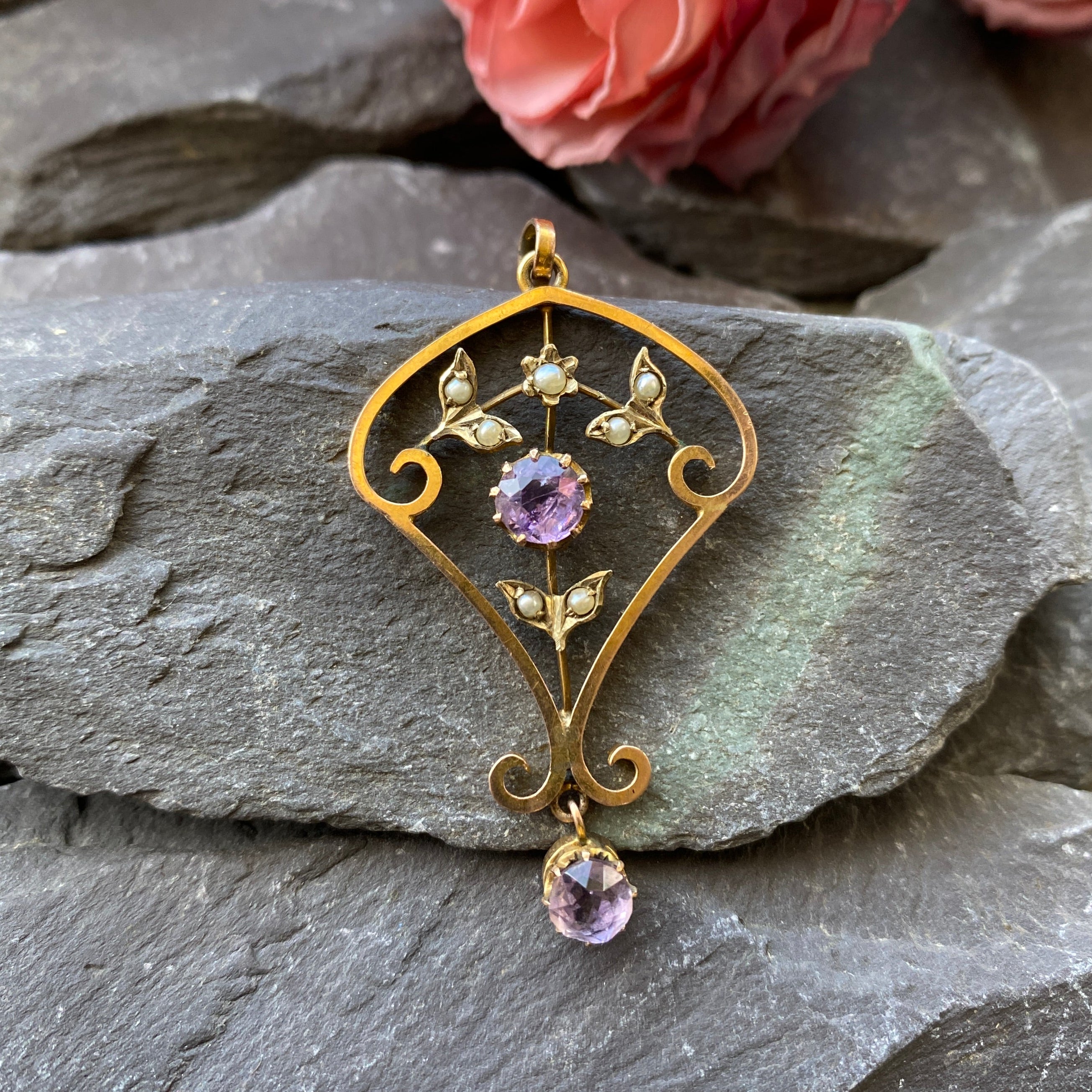 Edwardian 9ct amethyst and pearl pendant.