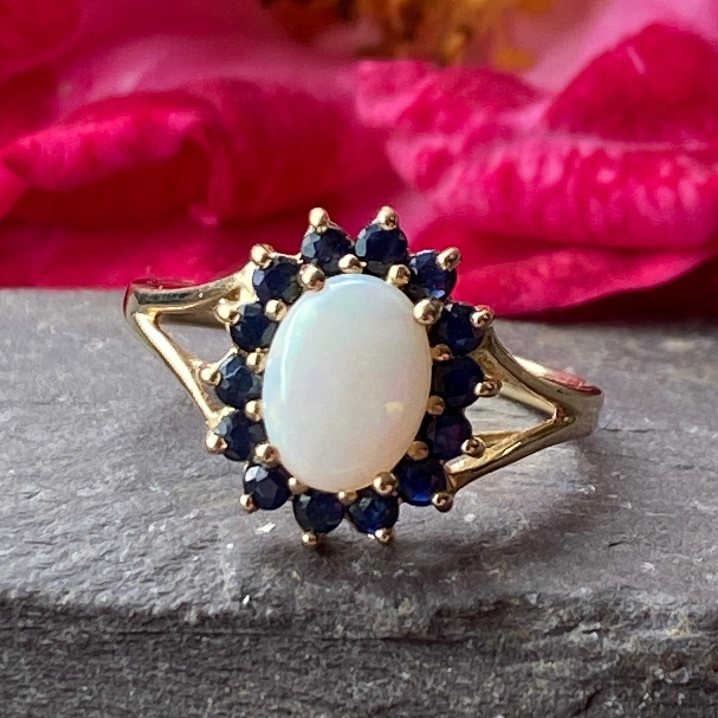 9ct Opal & Sapphire Ring Size O or 7 1/4 US