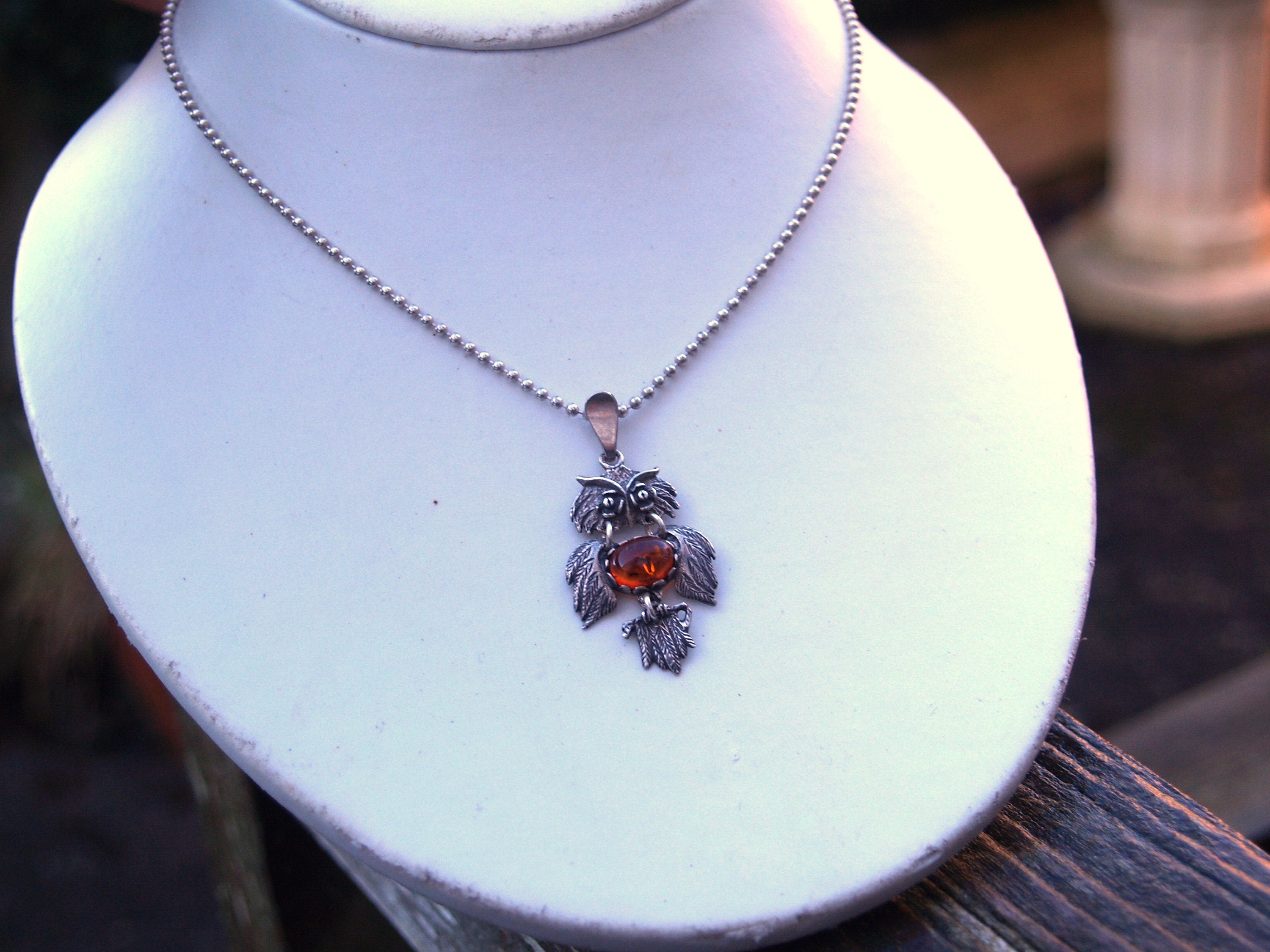 Sterling Silver Owl Pendant Set With Amber & Chain.