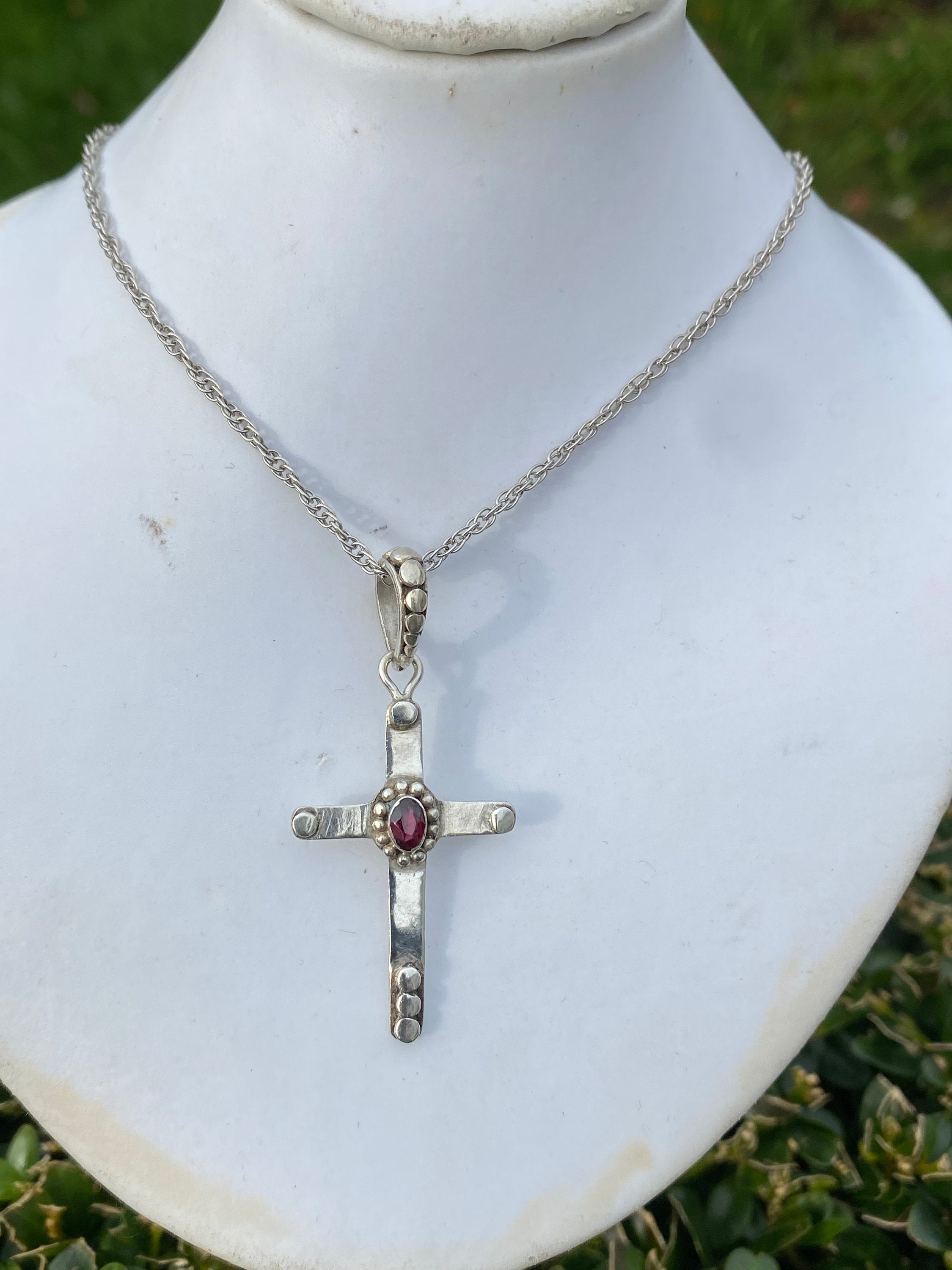 Vintage Sterling Silver & Garnet Cross and Chain.