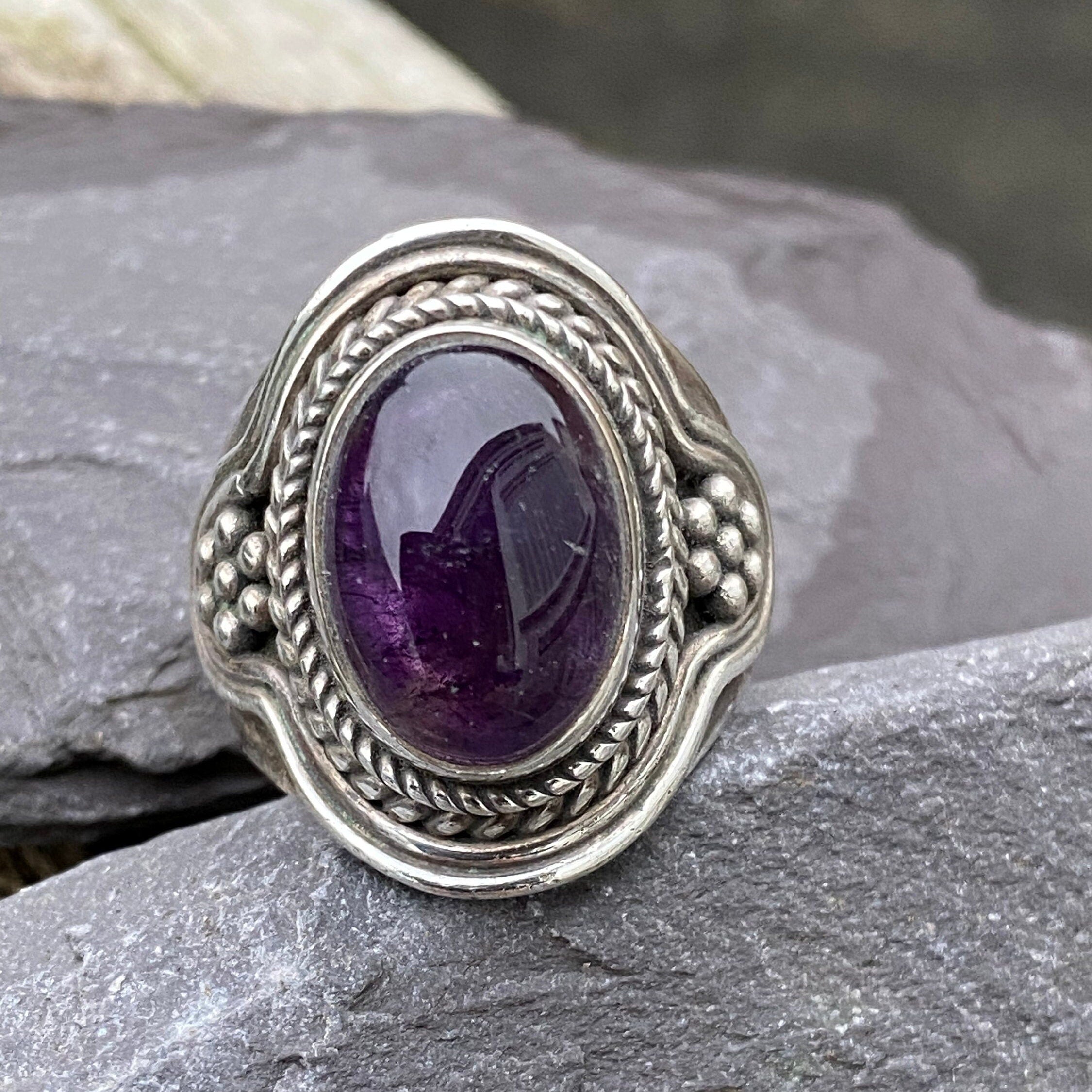 Vintage Sterling Silver Amethyst Ring Size P 1/2 or 8 (US) Stamped 925.