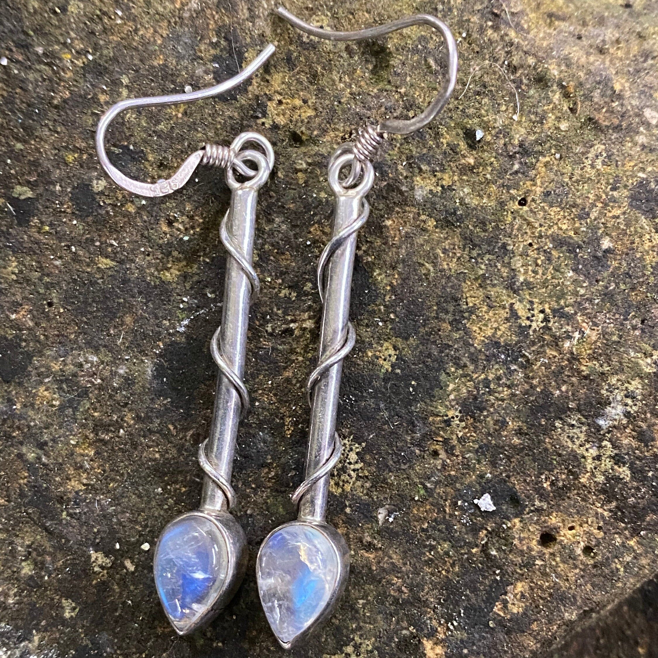 Sterling Silver & Spectrolite Long Drop Earrings.