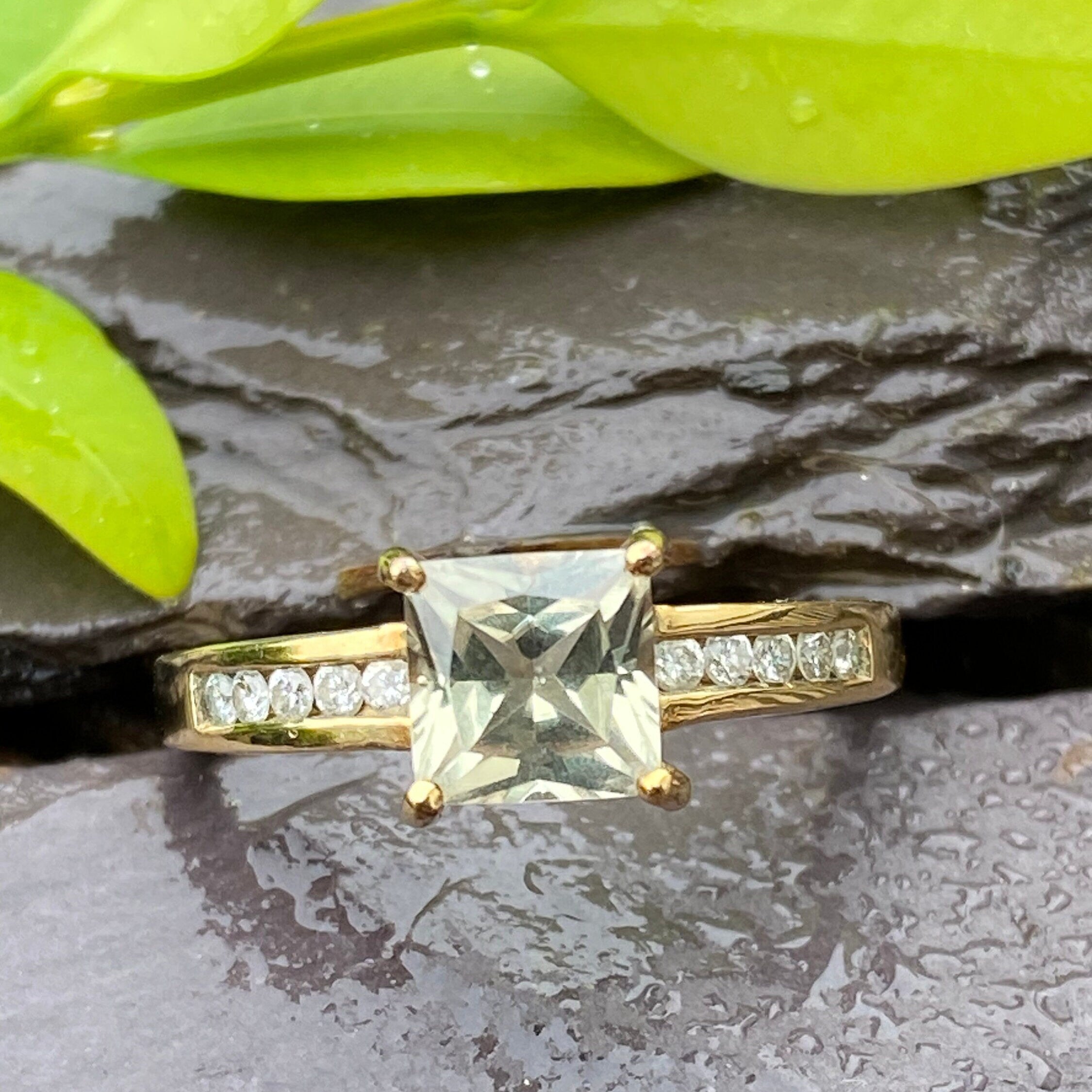 9ct Gold Diamond & Scapolite Ring Size O or 7 1/4 US.