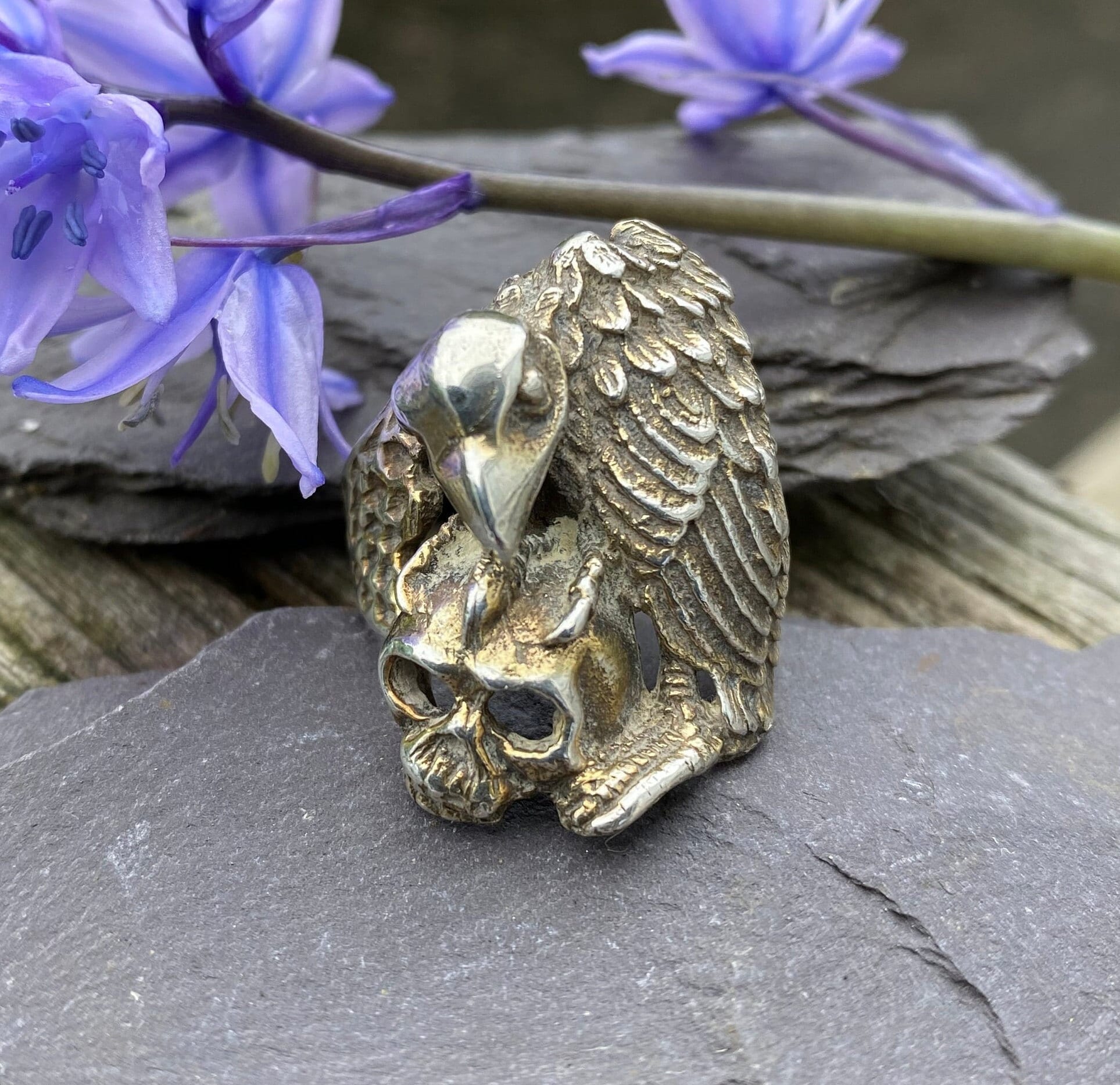 Gothic Skull Ring In Silver & 9ct Gold Vulture and Skull Ring Size T 1/2 or 10 US.