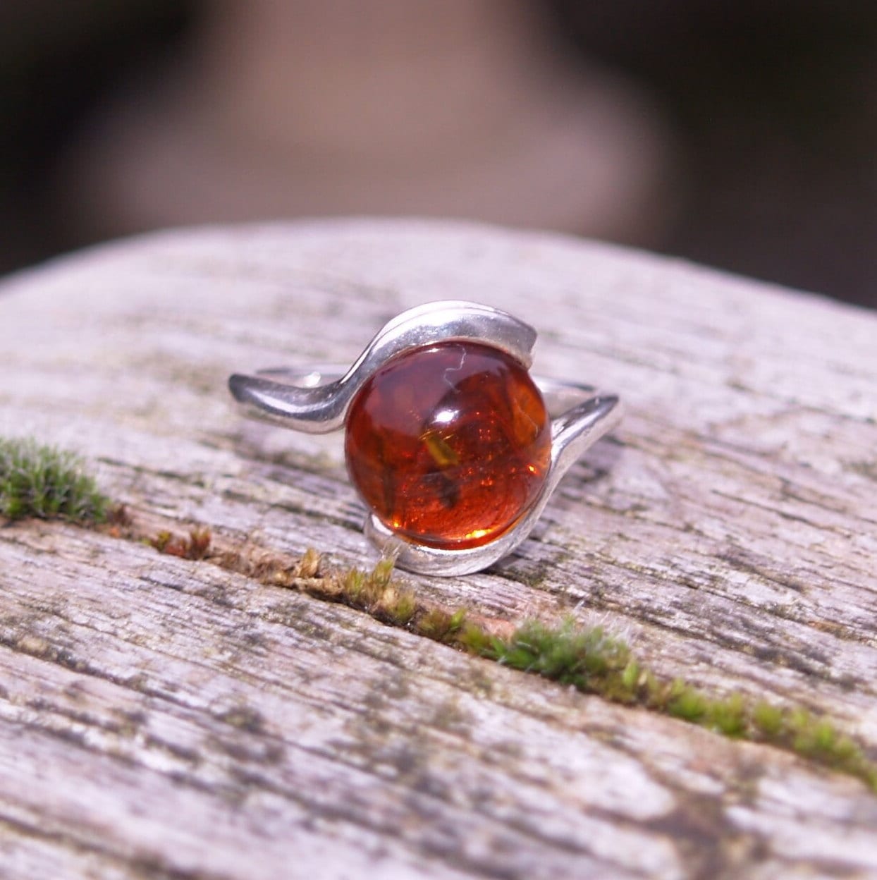 Sterling Silver & Natural Amber Ring Size M or 6 1/4 USA.