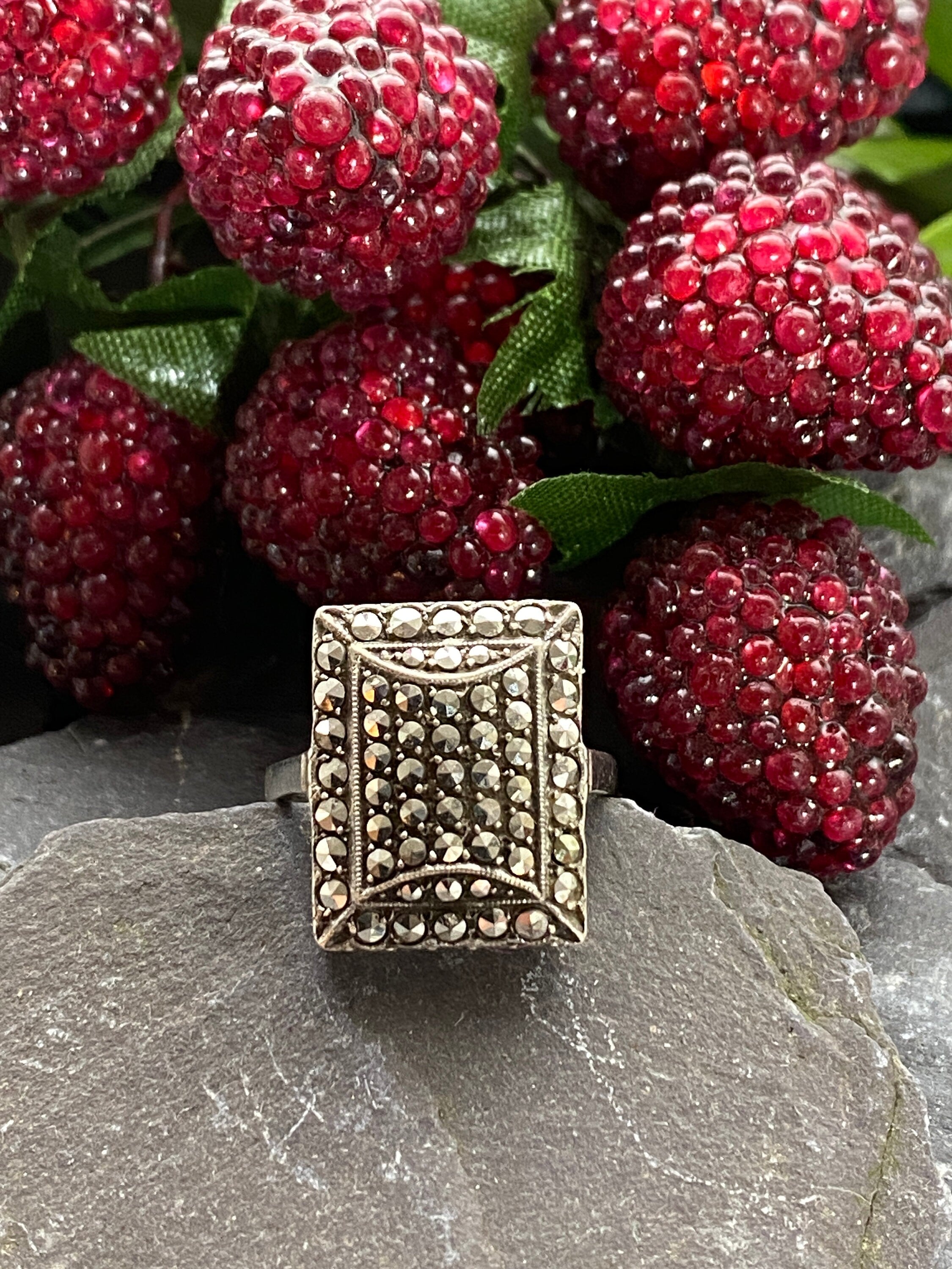 Vintage Art Deco Sterling Silver Marcasite Ring Size P or 7 3/4 US.