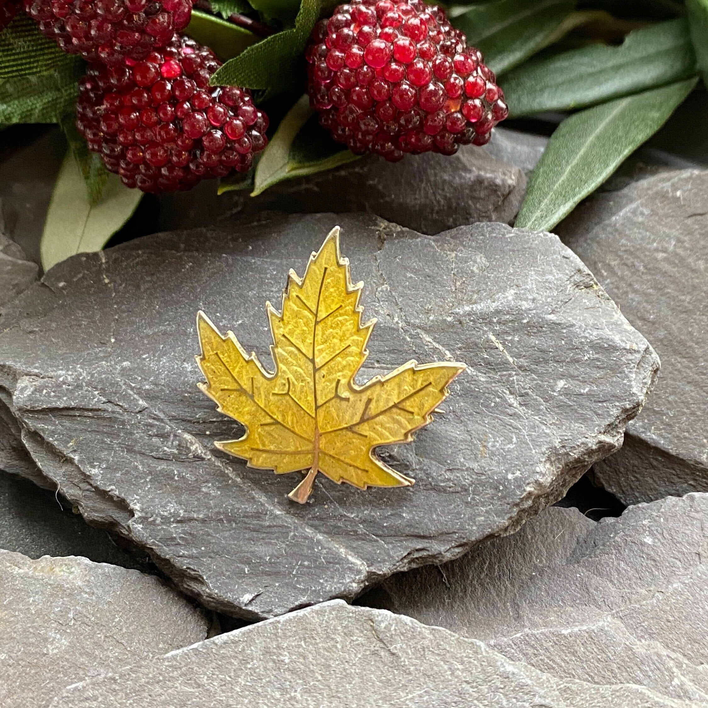 Vintage Sterling Silver & Enamel Acer Leaf Brooch.