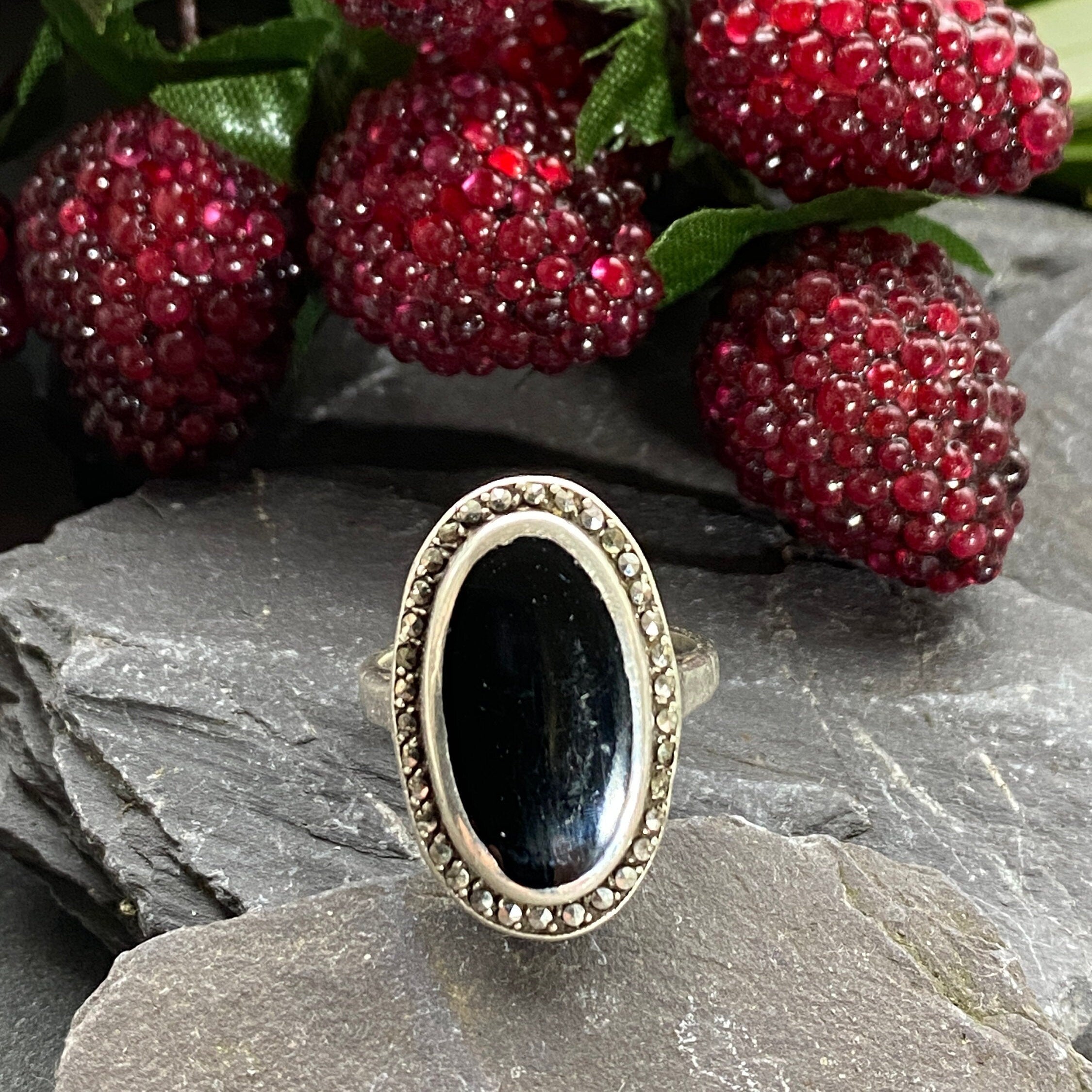 Sterling Silver Black Onyx & Marcasite Ring Size K 1/2 or 5 1/2 US