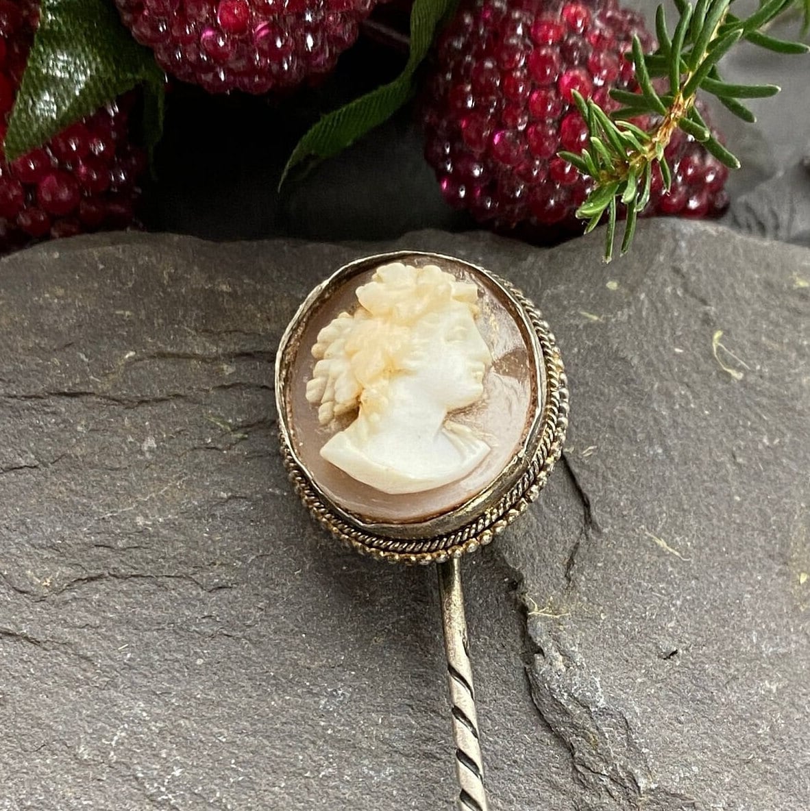 Cameo Stickpin Brooch Hand Carved Conch Shell.