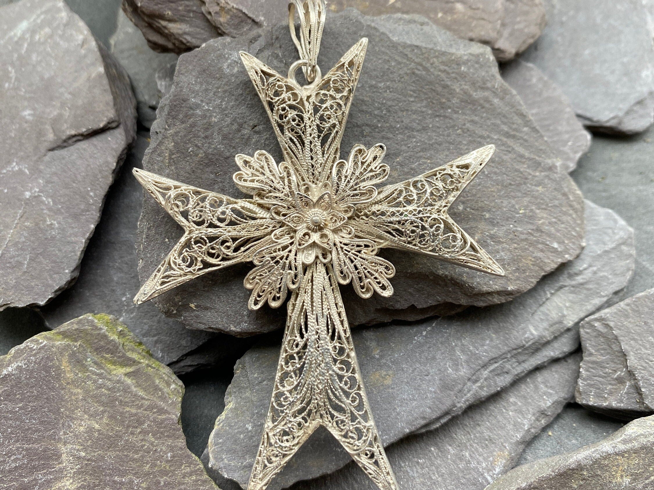 Vintage Silver Maltese Filigree Cross Pendant.