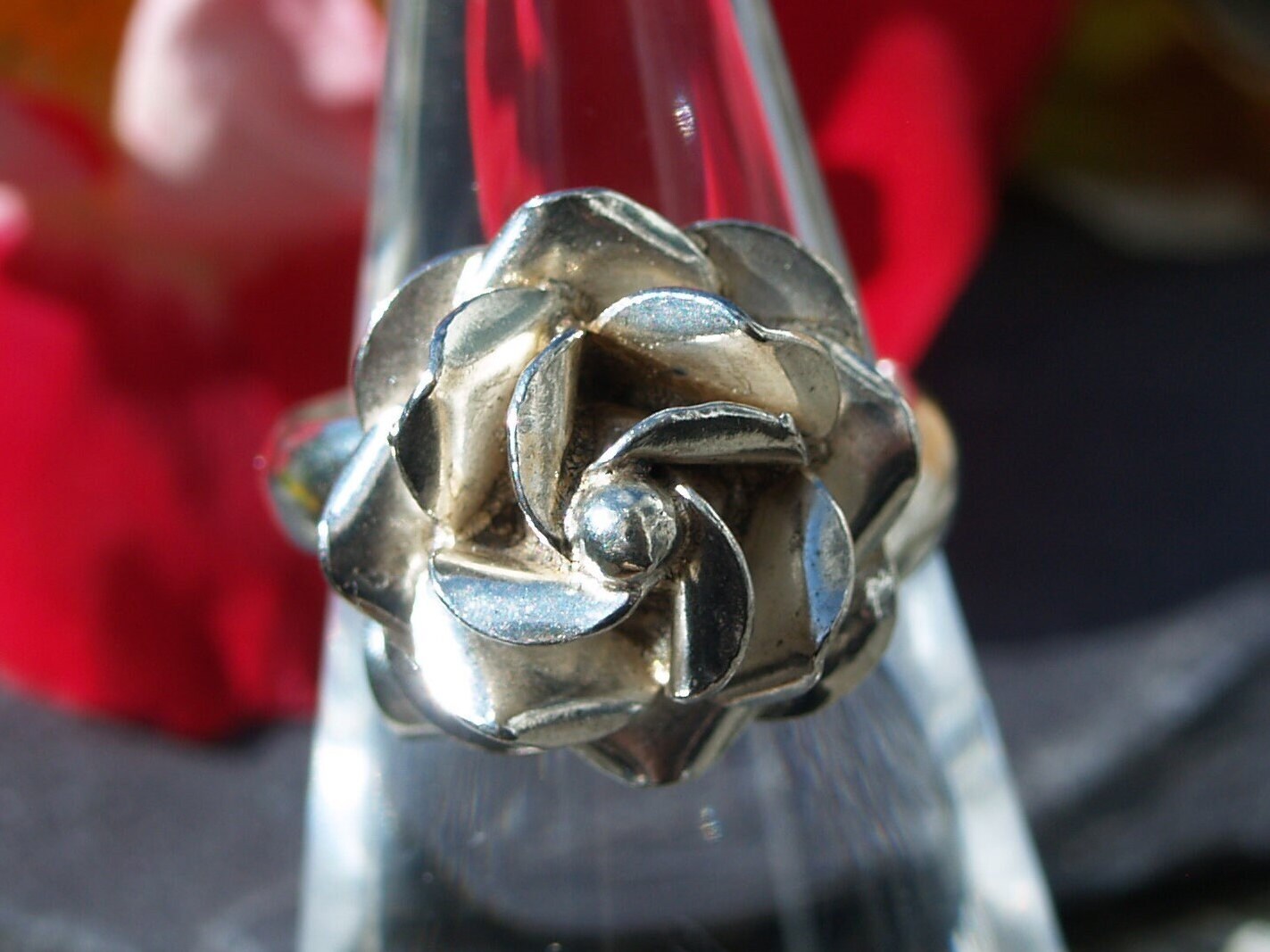 Vintage Silver Rose Design Adjustable Ring Free size.