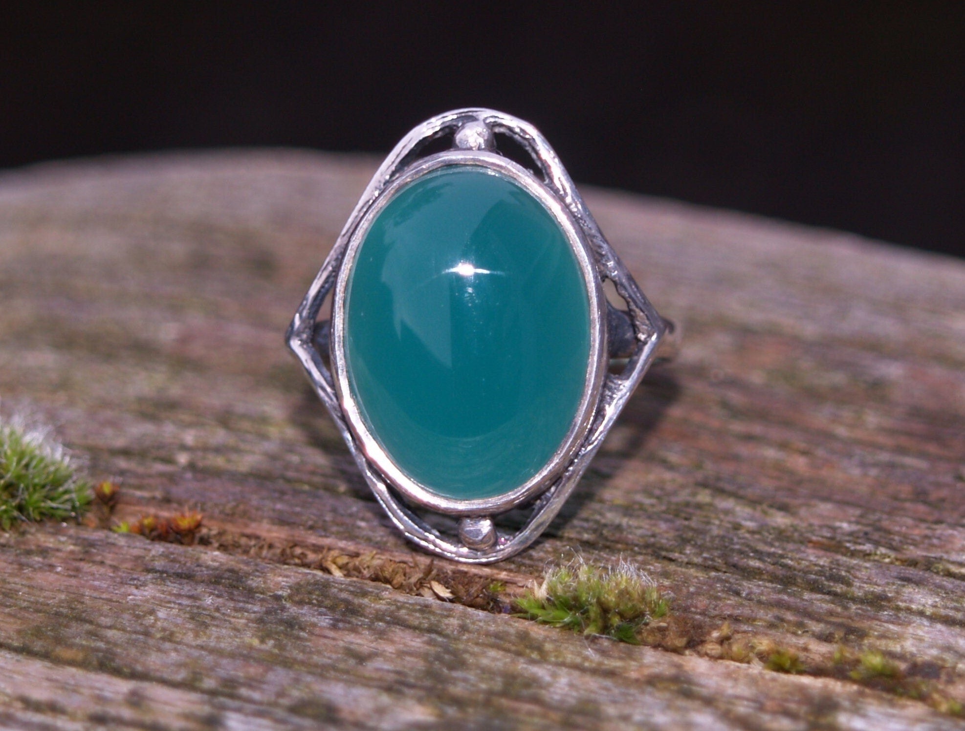 Vintage Chrysoprase Sterling Silver Ring Size M or 6 1/4(US).