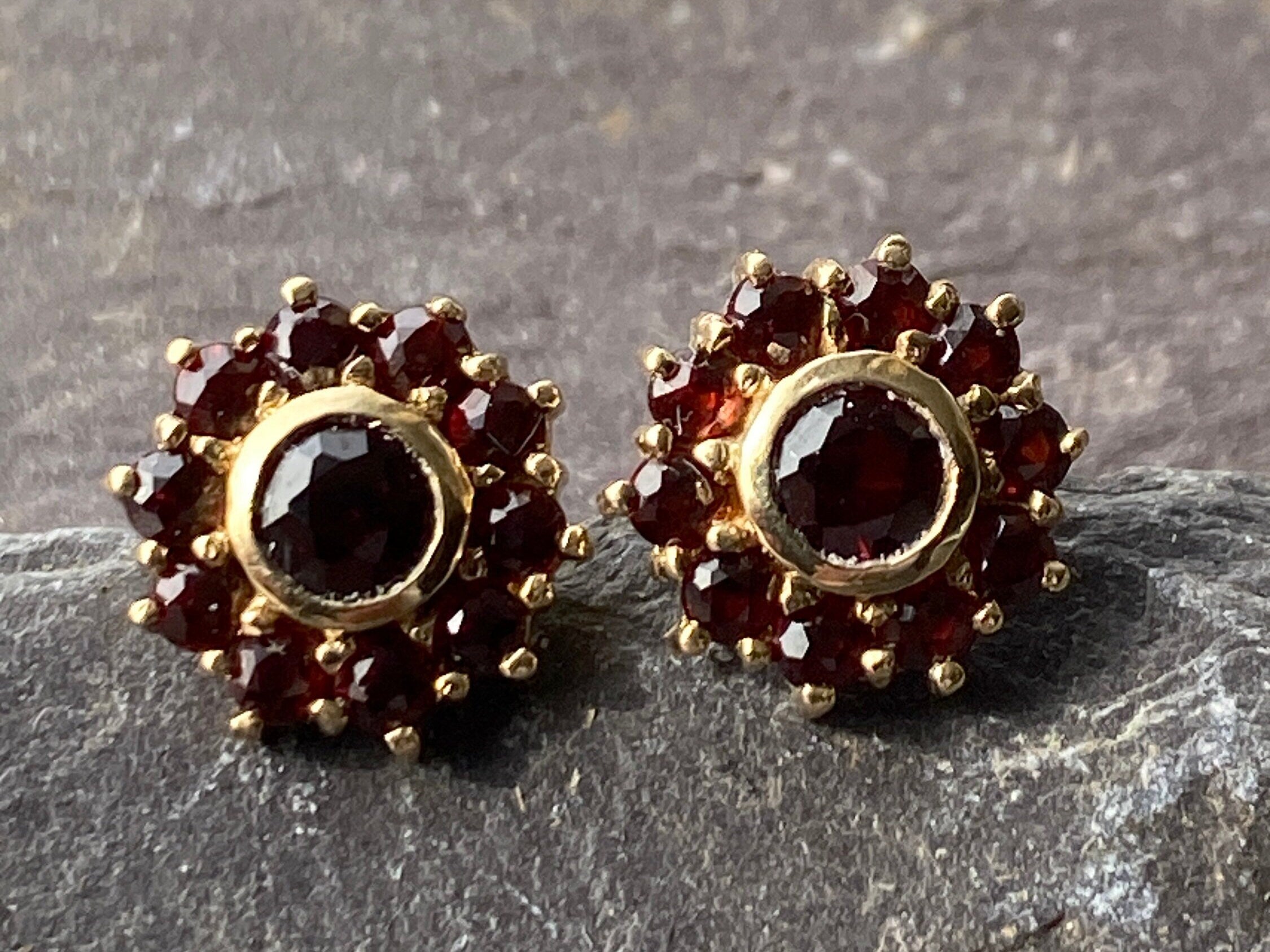 Vintage 9ct Garnet Stud Earrings in a Cluster Setting.