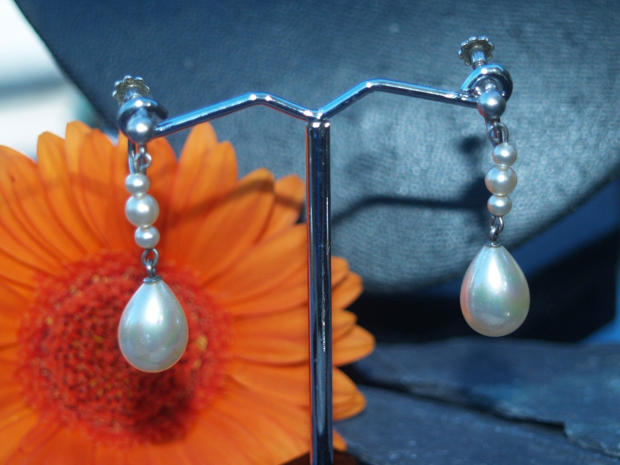 Vintage Silver & Faux Pearl Screw Back Drop Earrings.