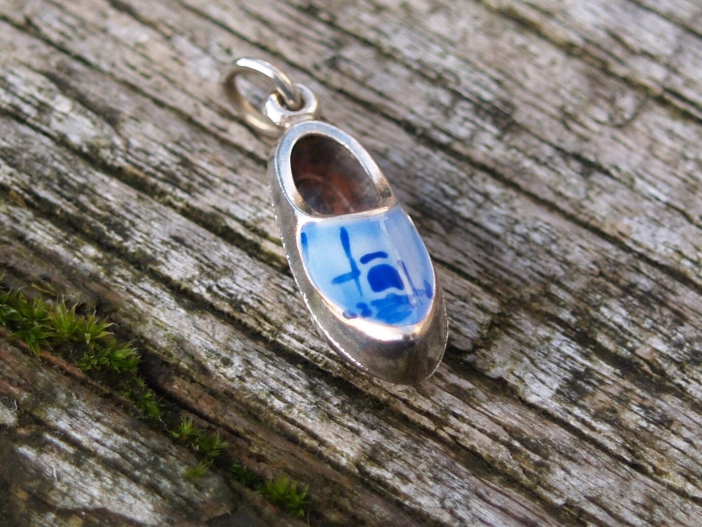 Vintage Dutch Silver & Enamel Clog Charm.