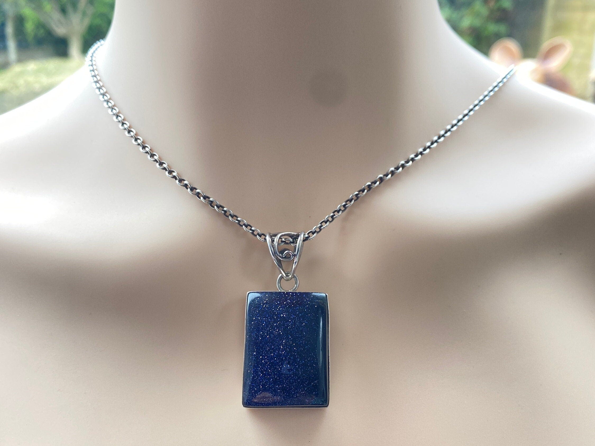 Sterling Silver & Blue Sun Stone Glass Pendant and Chain.