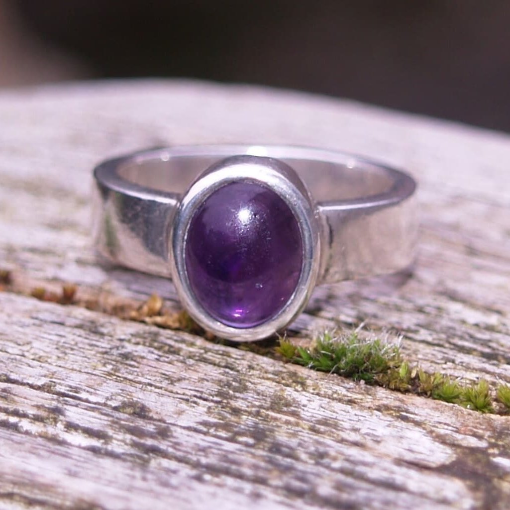 Heavy Sterling Silver & Amethyst Ring Size R or 8 3/4 USA.