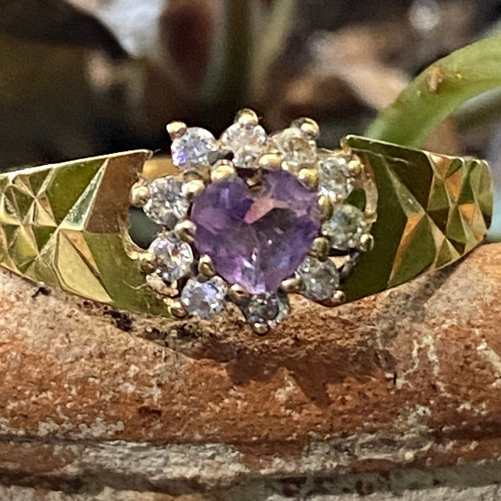 9ct Gold Amethyst & Cubic Zirconia Ring In A Heart Shaped Design Size M 1/2 or  6 1/2 US.