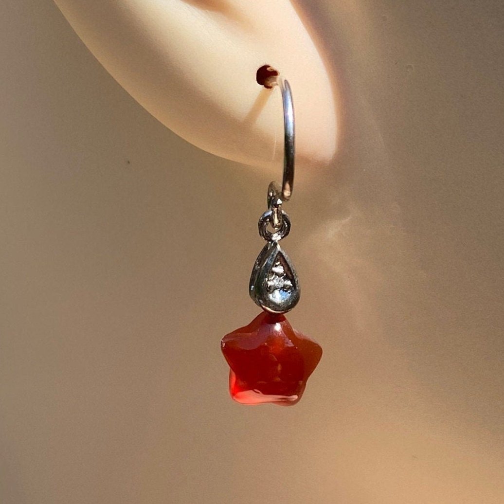 Sterling Silver & Carnelian Star Drop Earrings.