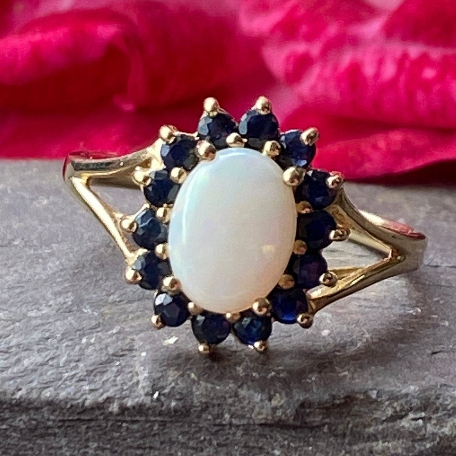 9ct Opal & Sapphire Ring Size O or 7 1/4 US.