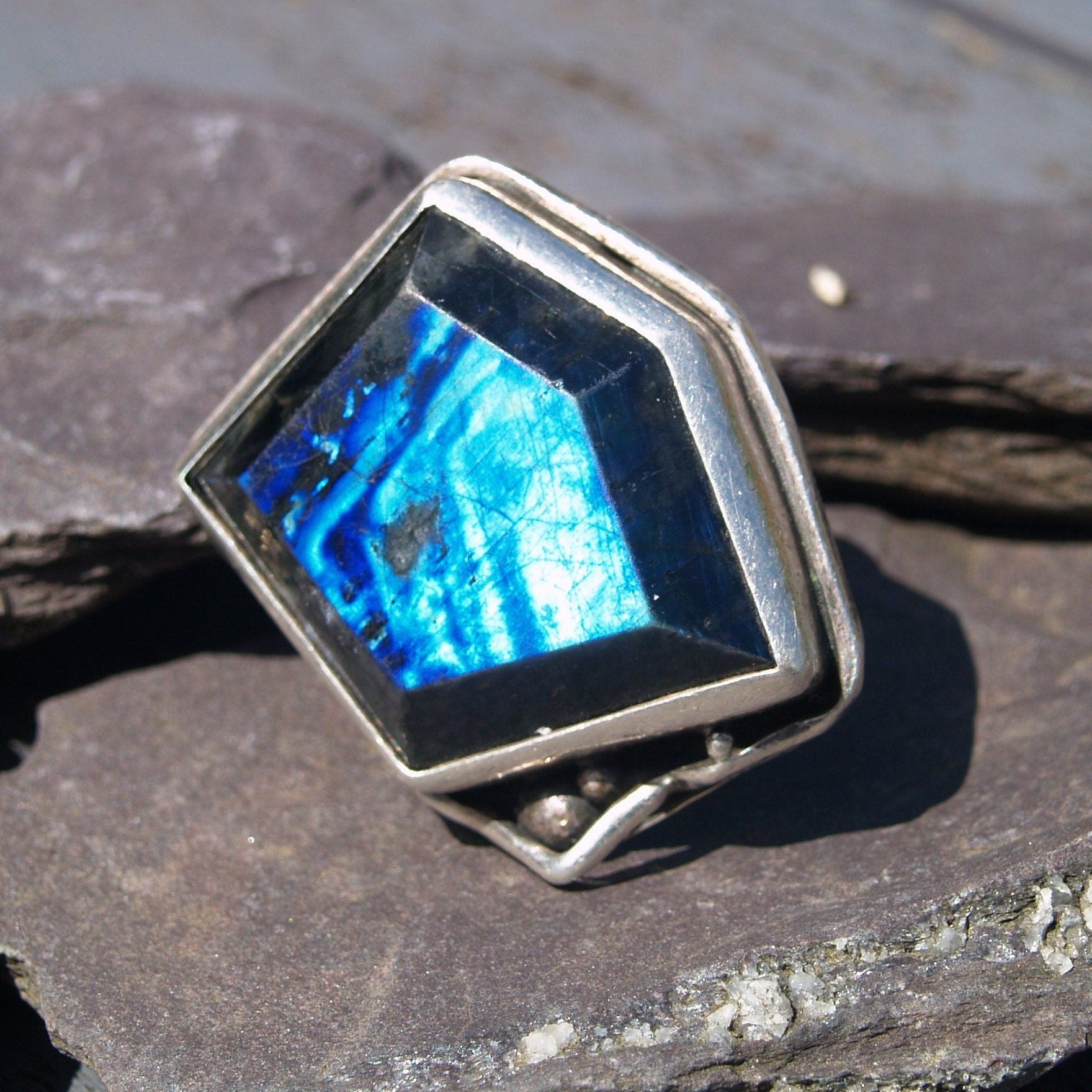 Andrzej Pacak Silver & Labradorite Statement Ring Size R or 8 3/4 US.