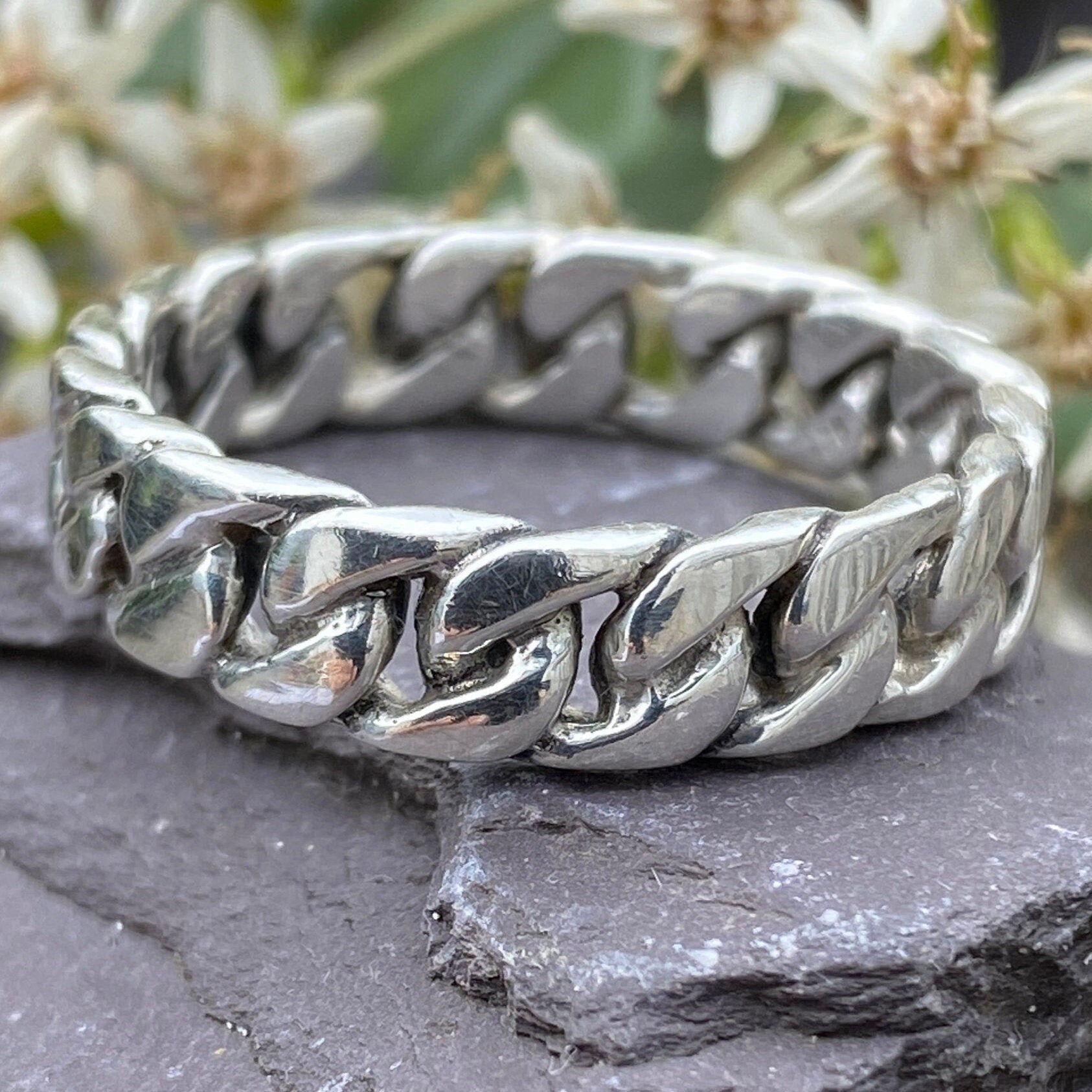 Large Sterling Silver Curb Pattern Gents Ring Size Z+1 or 13 US.