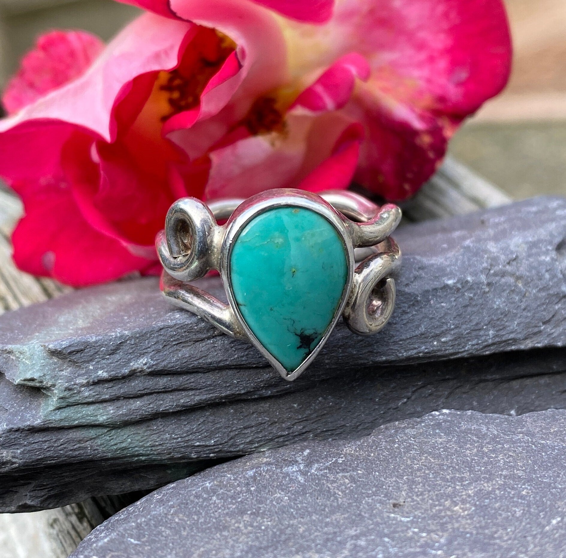 Sterling Silver & Turquoise Ring Size N 1/2 or 7 1/4 US.