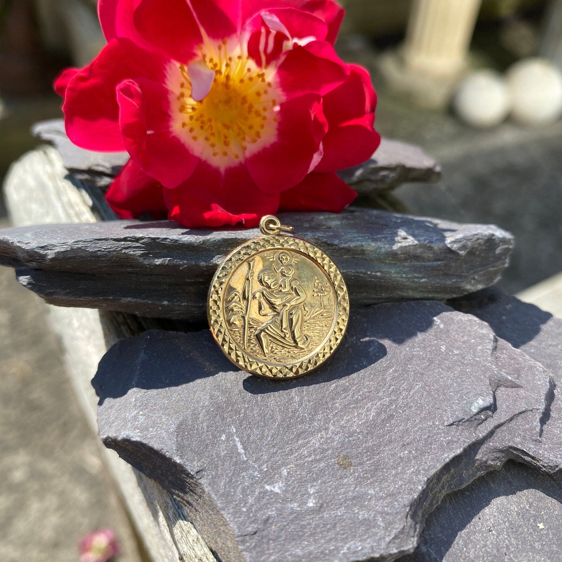 9ct St Christopher Pendant.