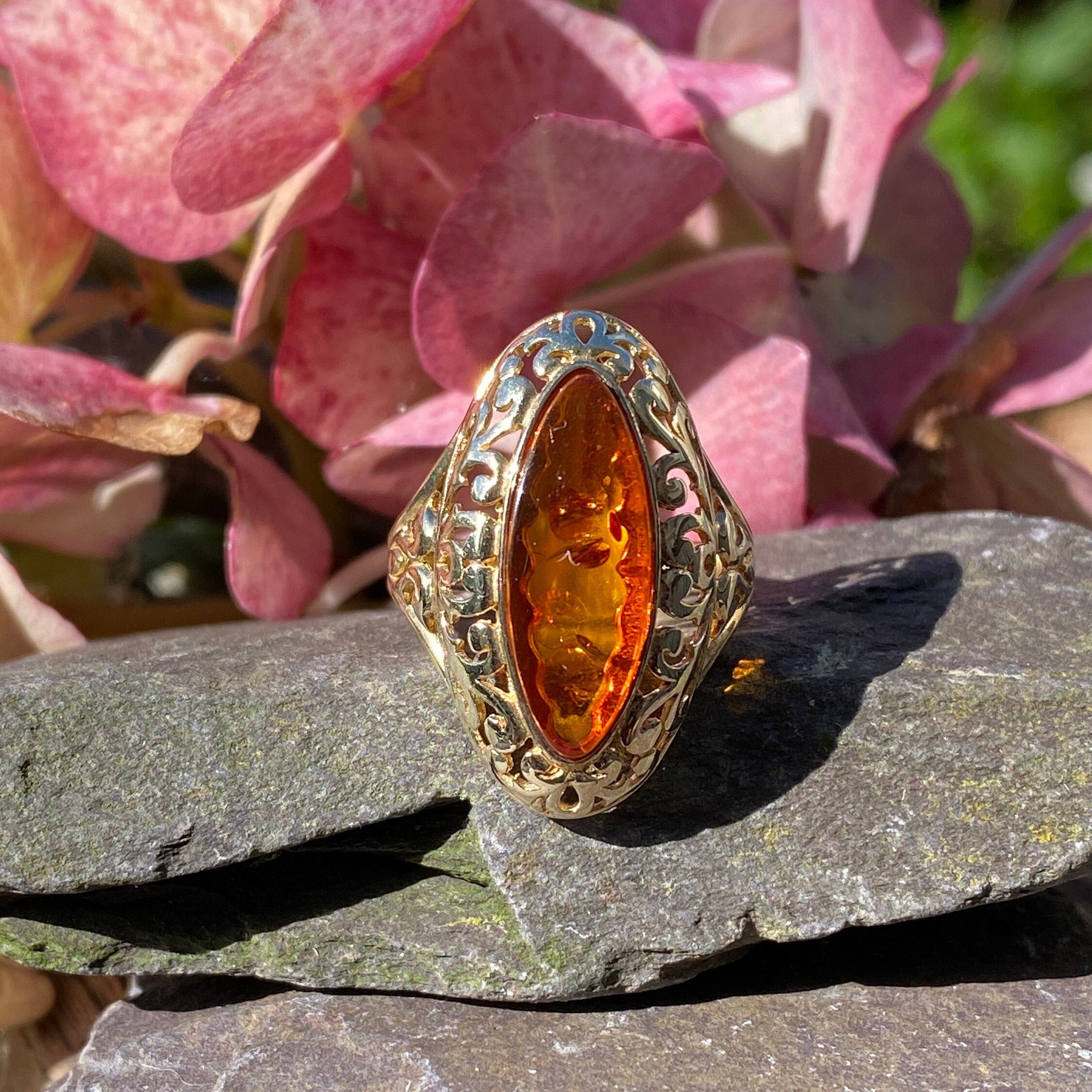 Vermeil Pierced Amber Ring Size M or 6 1/4 US.