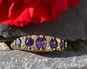 Vintage 9ct Gold Five Stone Amethyst & Diamond Ring Size O 1/2 or 7 1/2 (US)